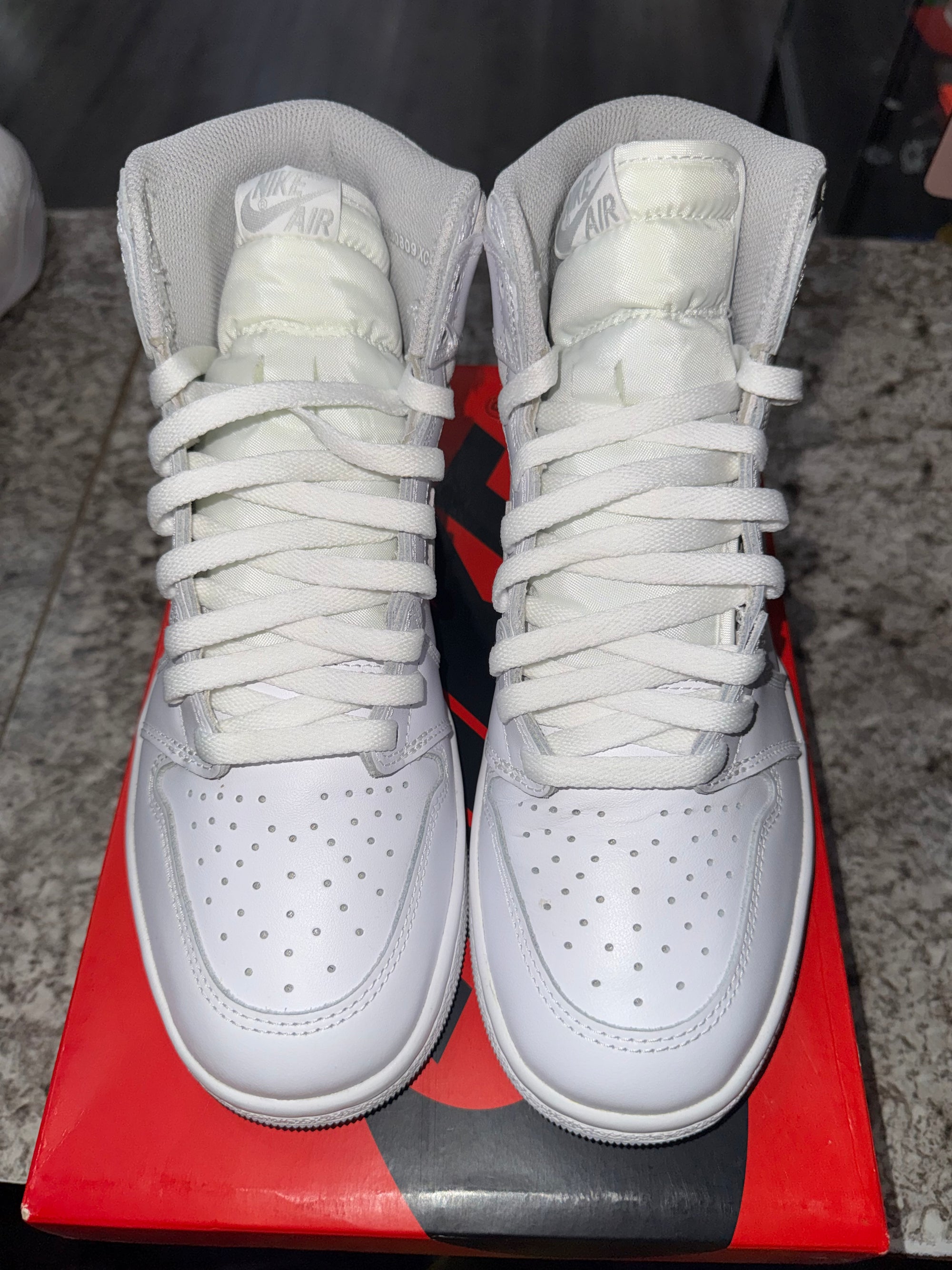 Jordan 1 Retro High '85 Neutral Grey