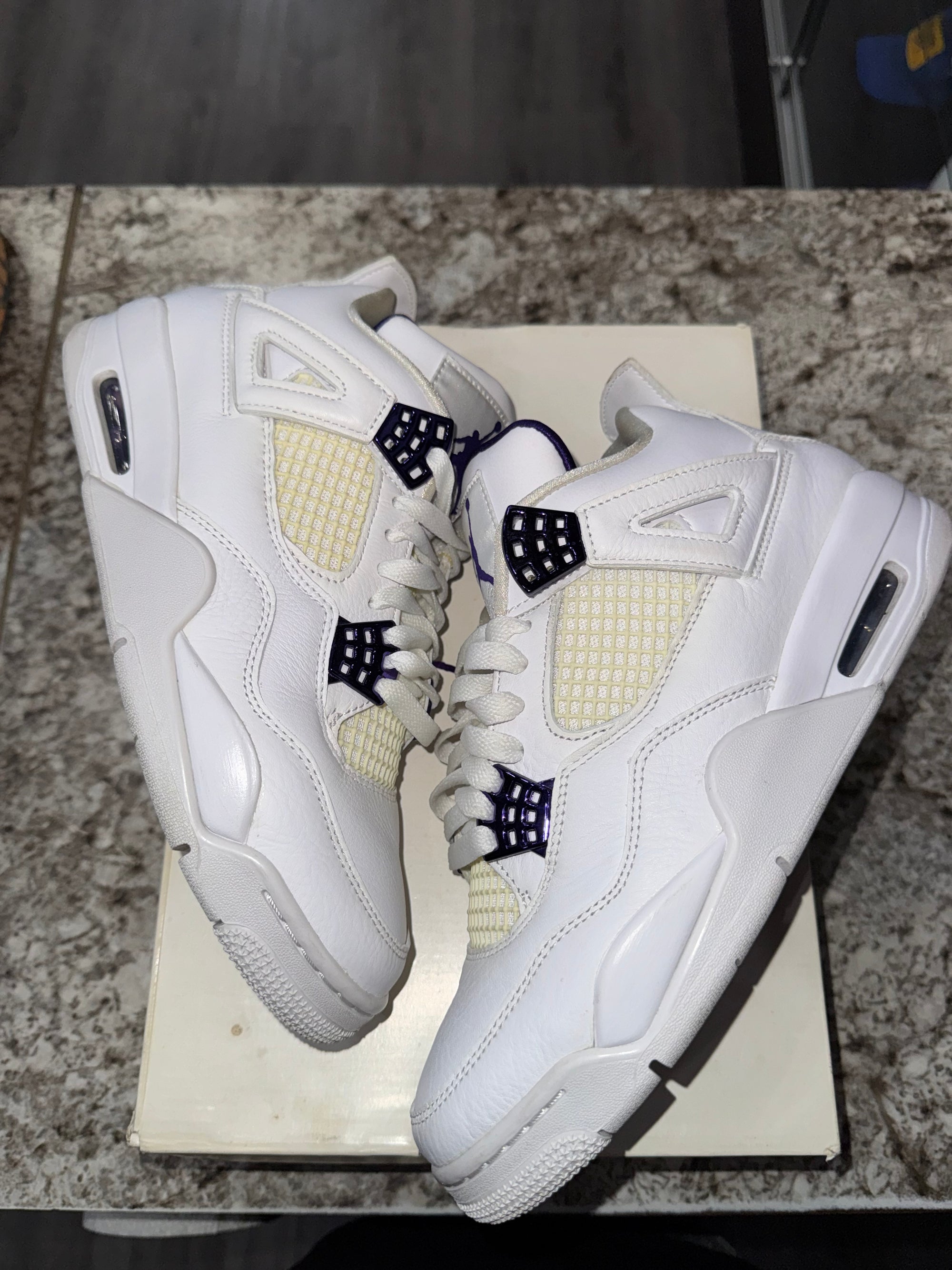 Jordan 4 Retro Metallic Purple