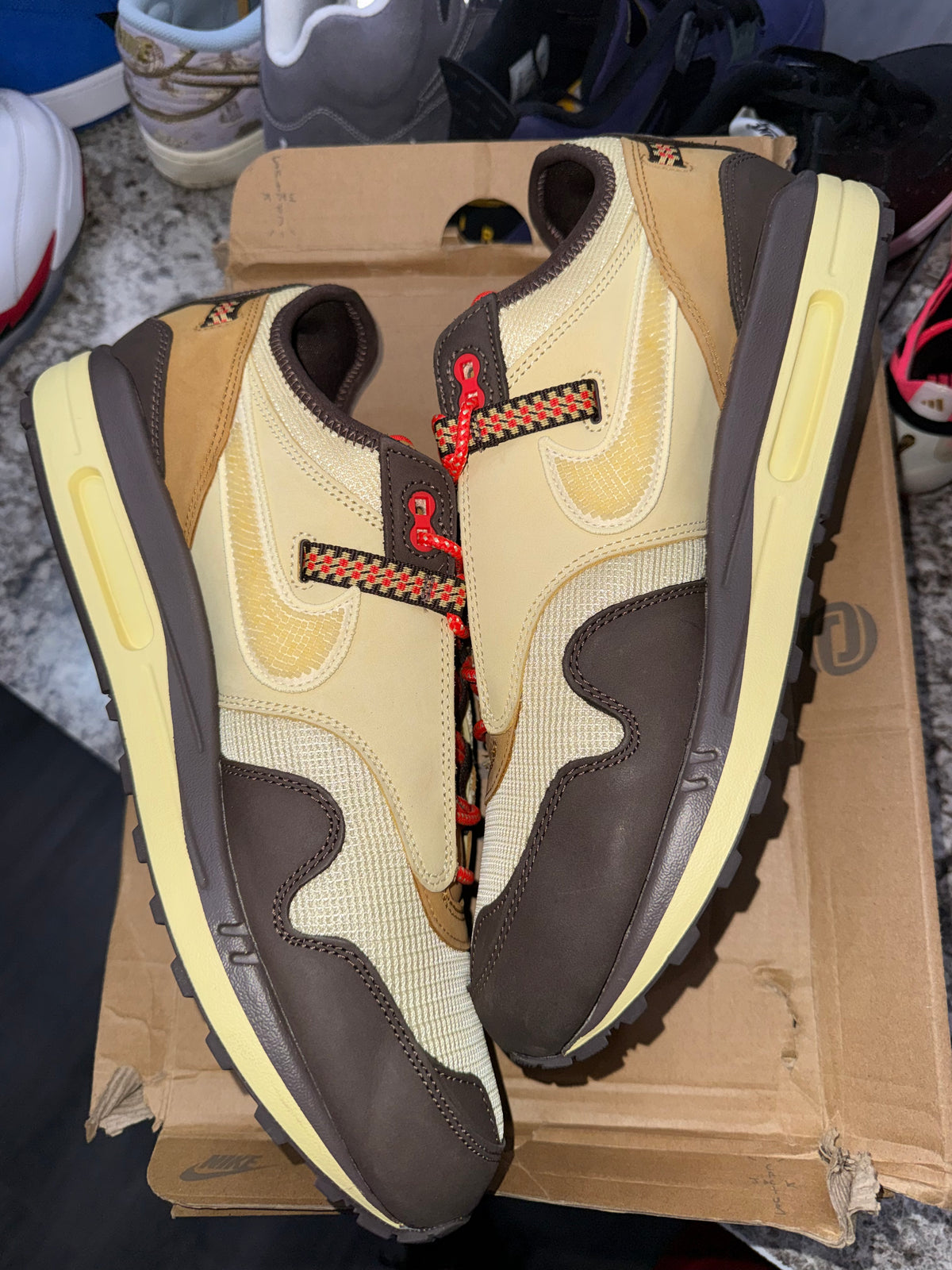 Nike Air Max 1 Travis Scott Cactus Jack Baroque Brown