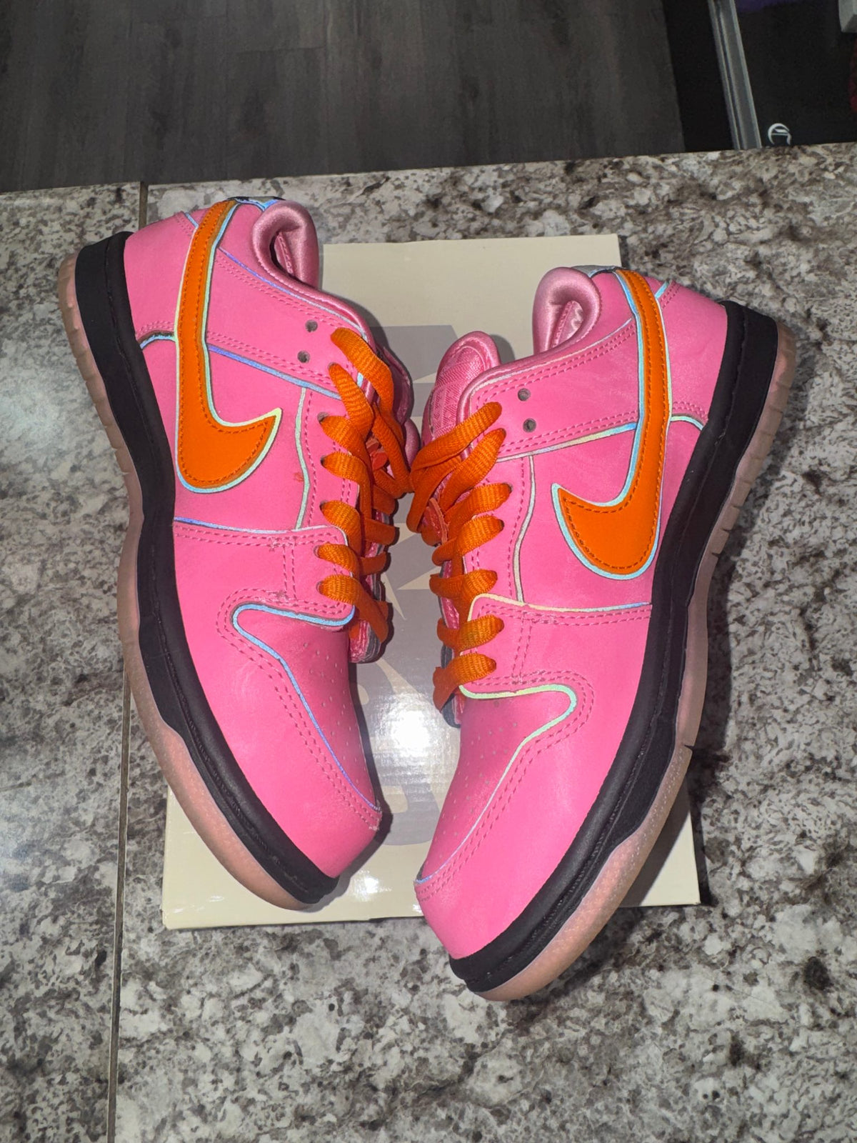 Nike SB Dunk Low The Powerpuff Girls Blossom