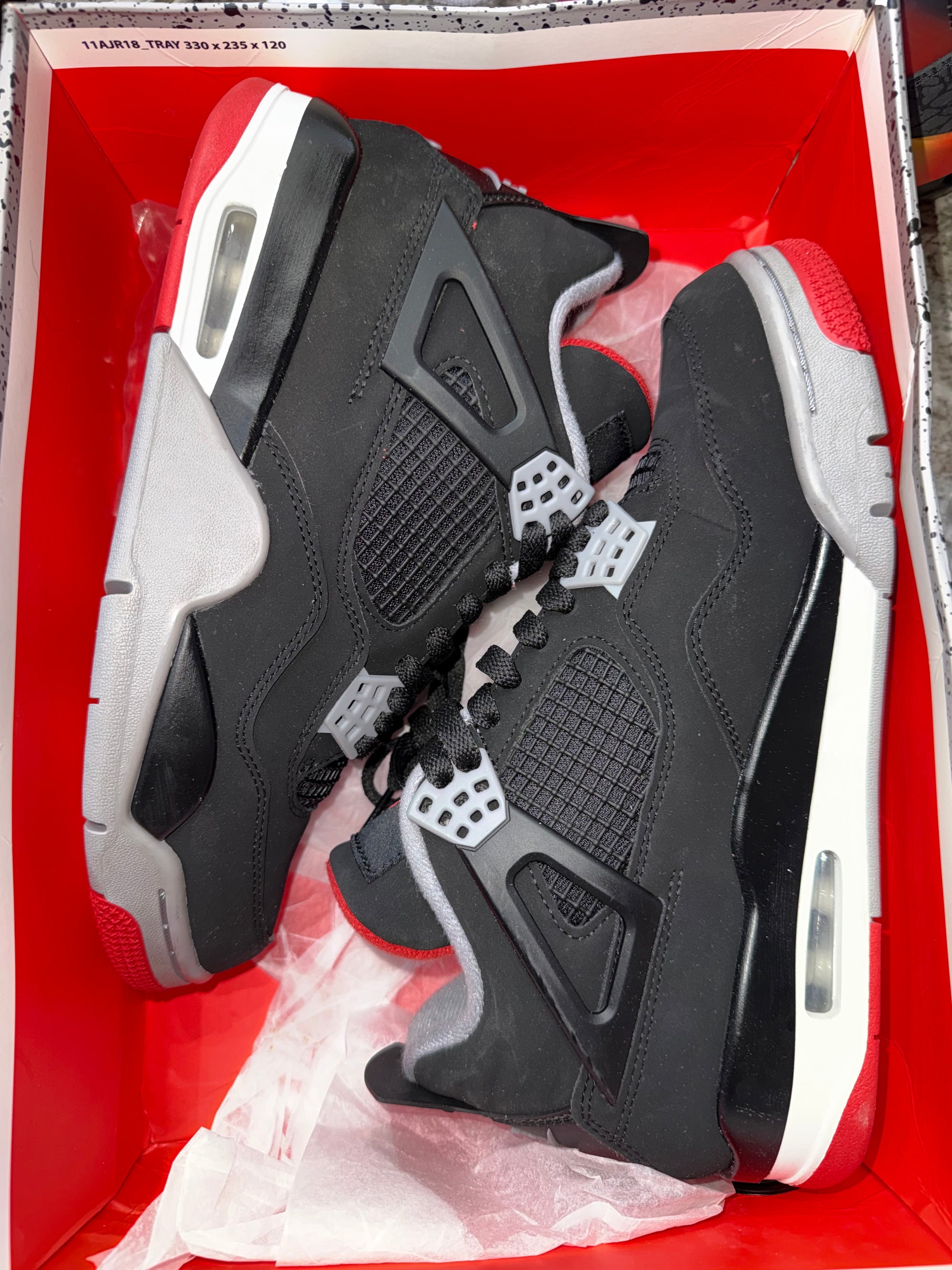 Jordan 4 Retro Bred (2019)