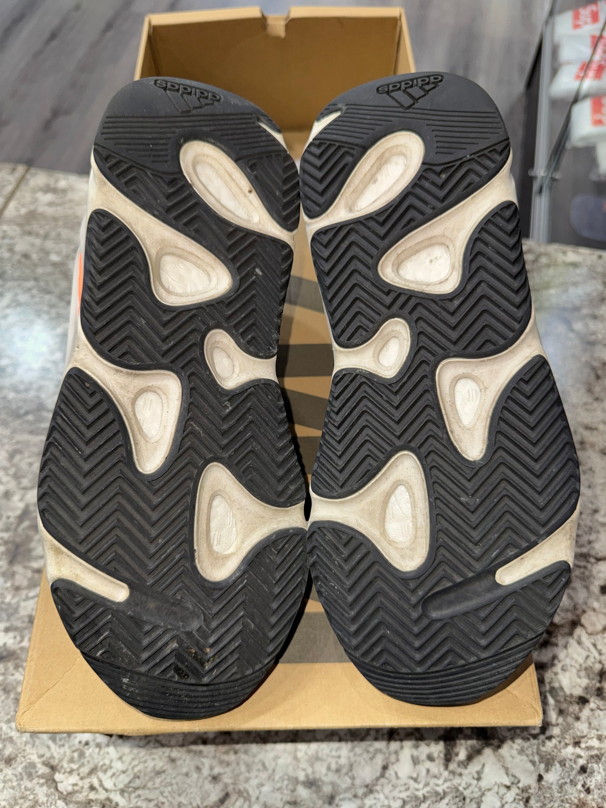 adidas Yeezy Boost 700 Wave Runner