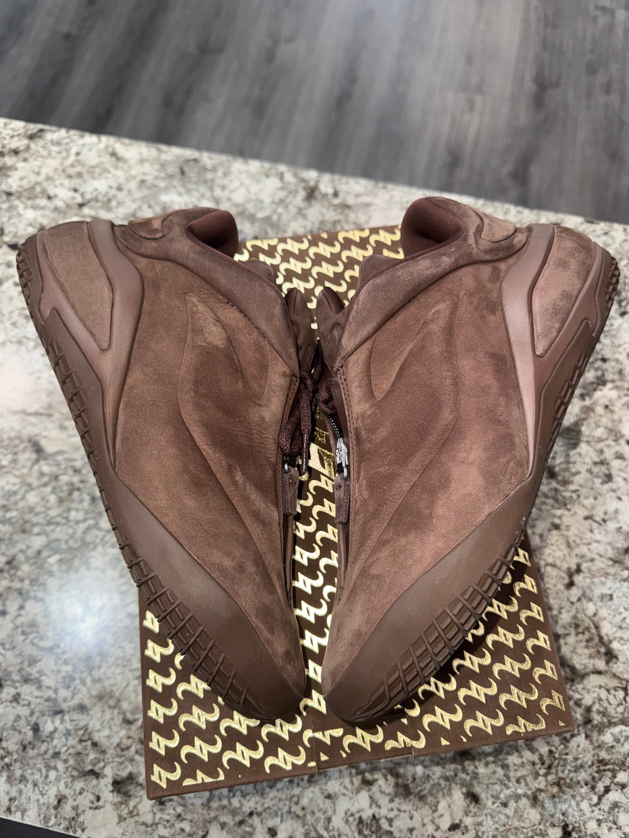 Converse SHAI 001 Lux Truffle