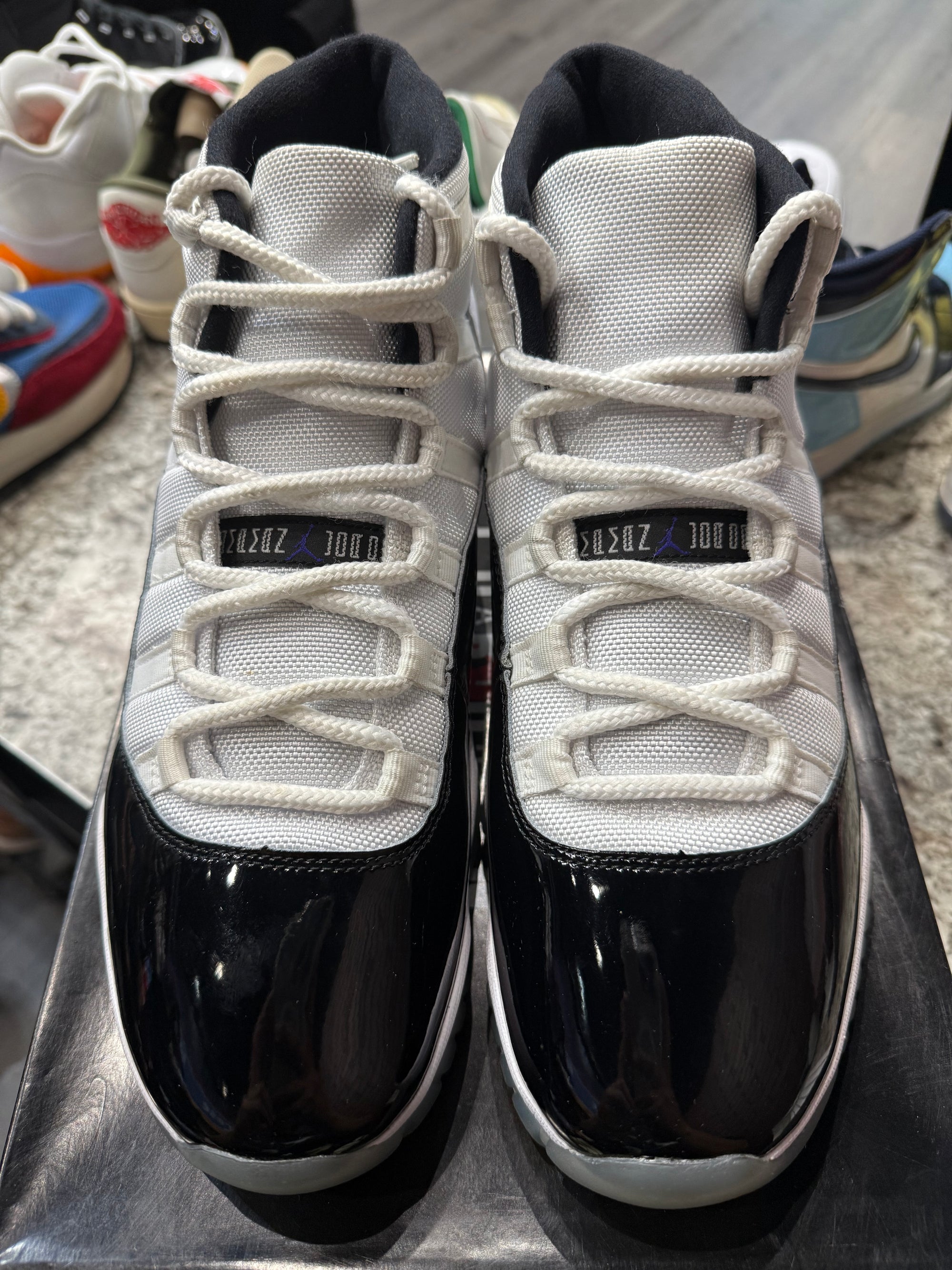 Jordan 11 Retro Concord (2018)