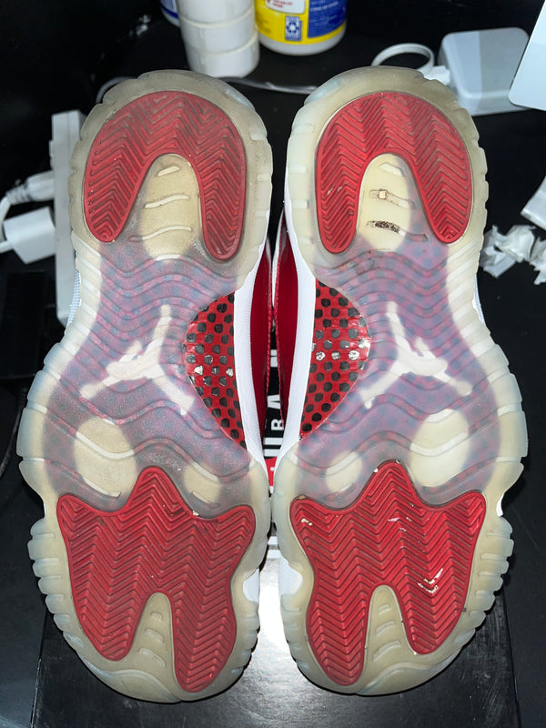 Jordan 11 Retro Cherry (2022)