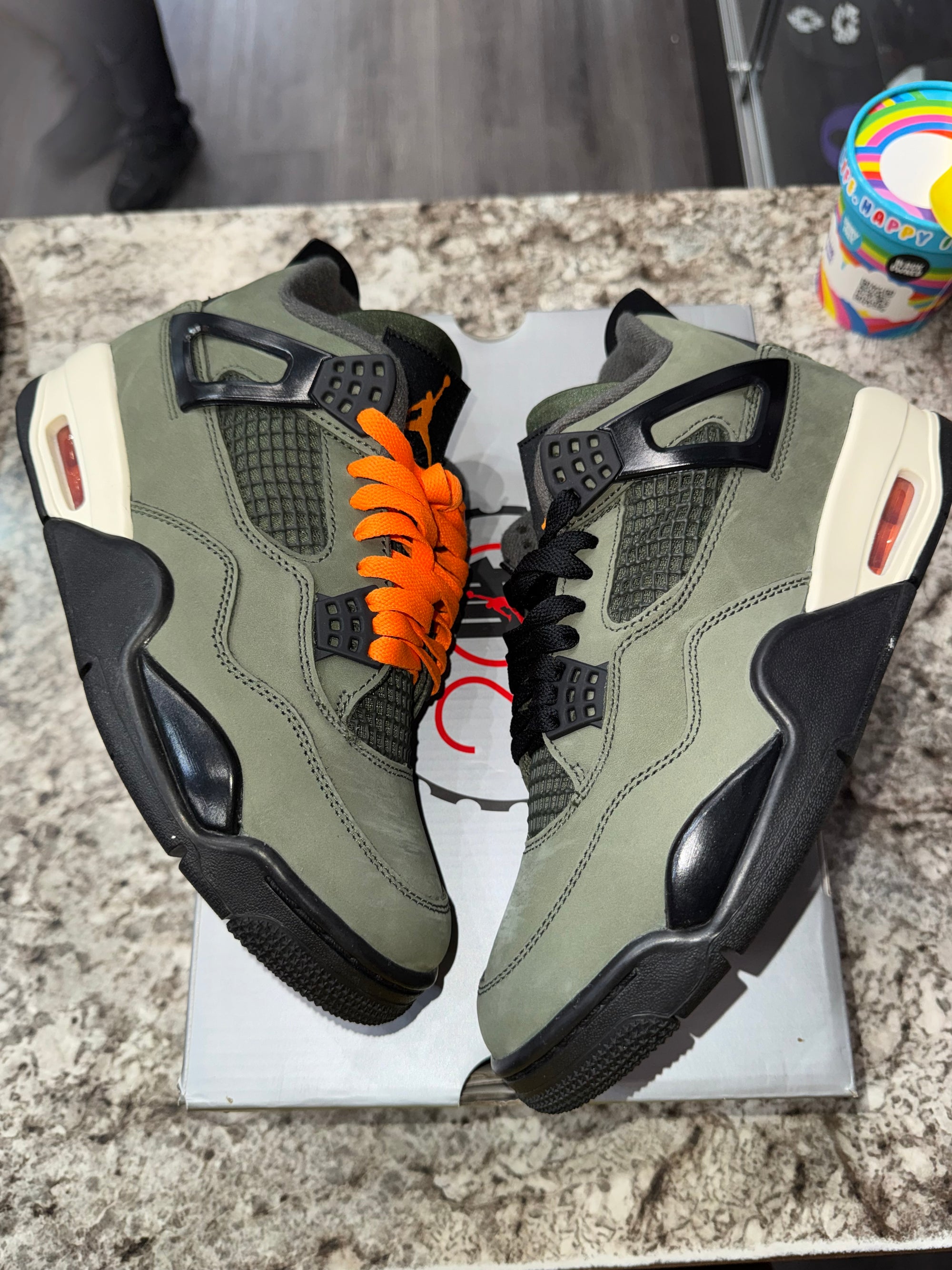 Jordan 4 Retro OG SP Undefeated (2025)