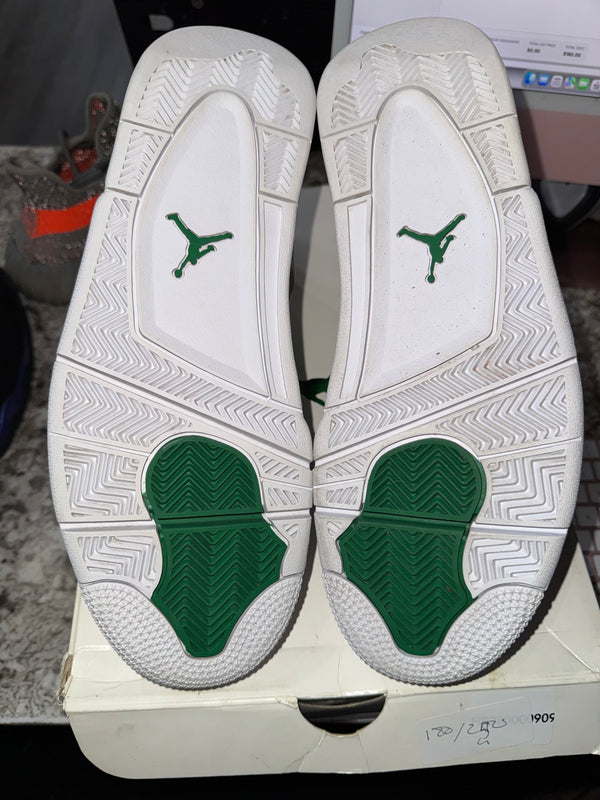 Jordan 4 Retro Metallic Green (DAMAGED BOX)