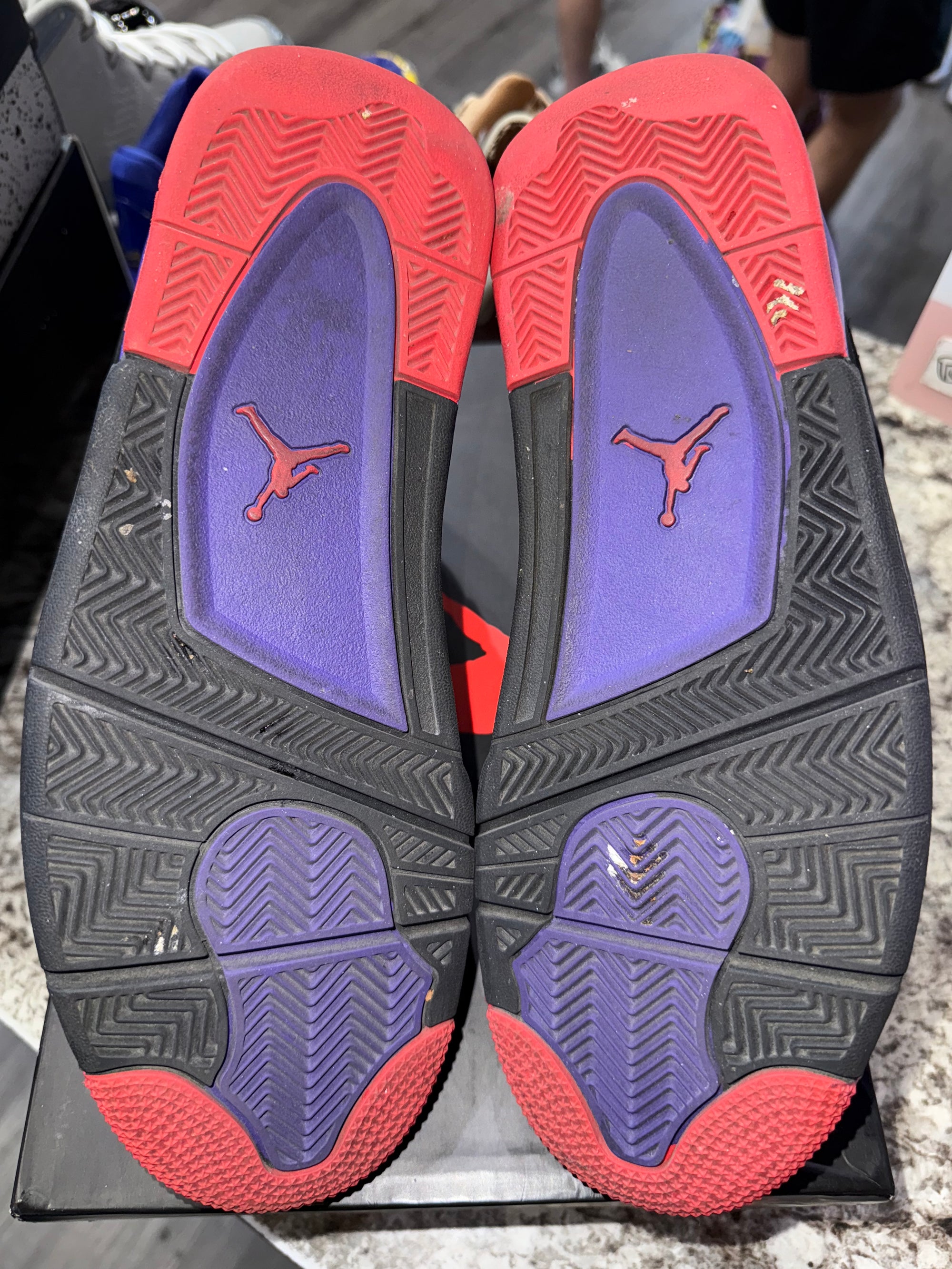 Jordan 4 Retro Raptors (2018)