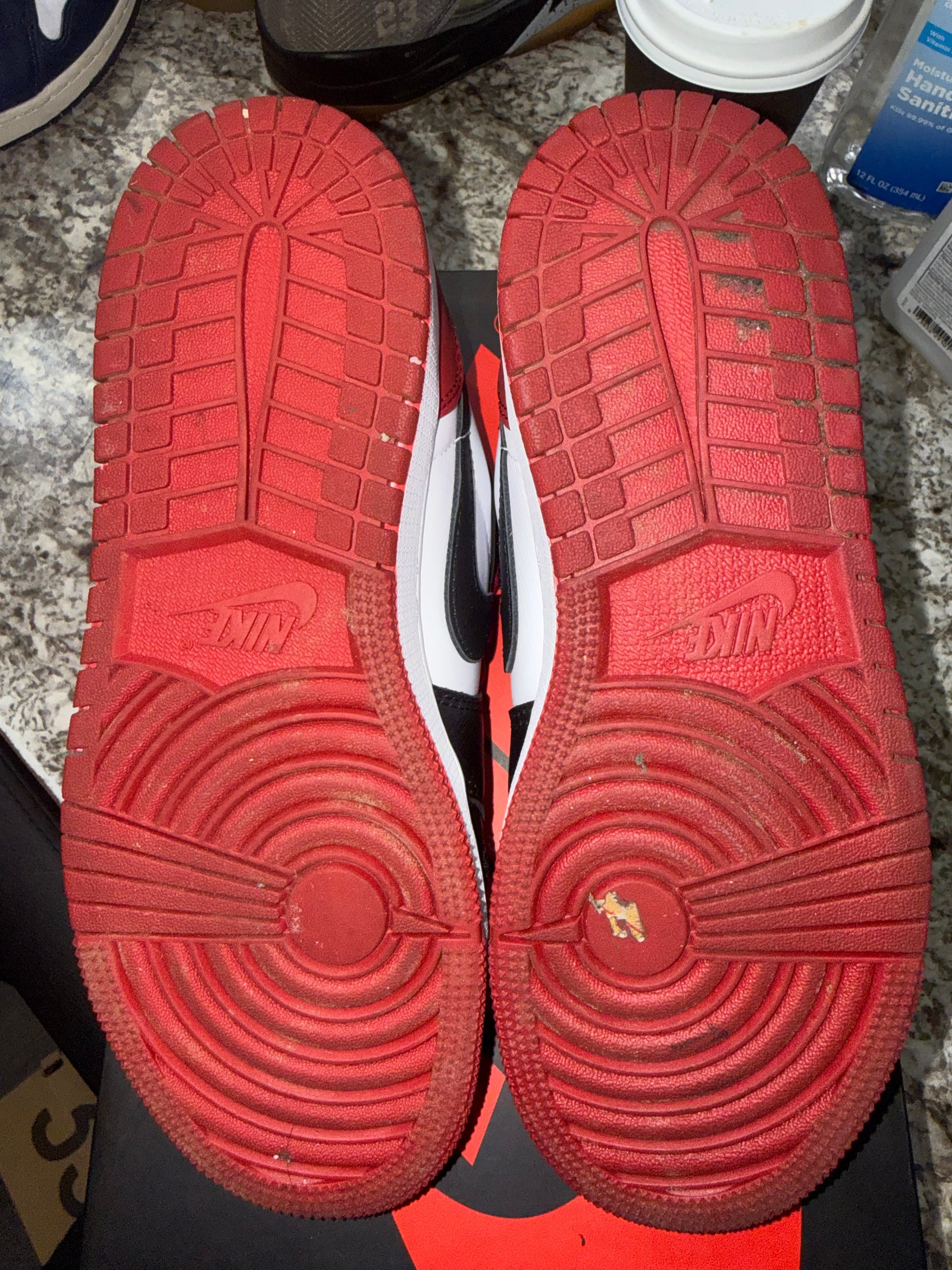 Jordan 1 Retro Low OG Black Toe (2023) (GS)