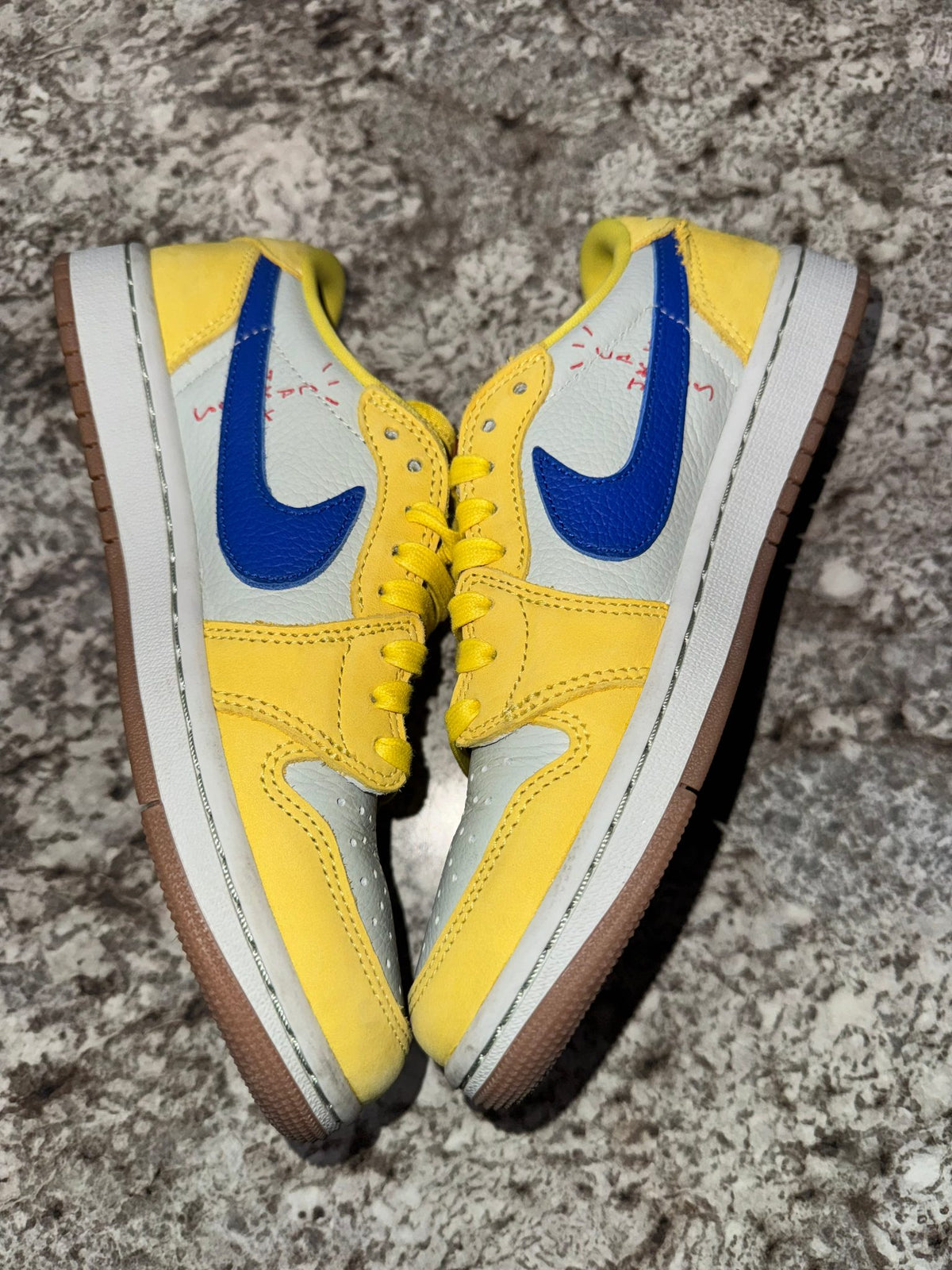 Jordan 1 Retro Low OG SP Travis Scott Canary (Women's)