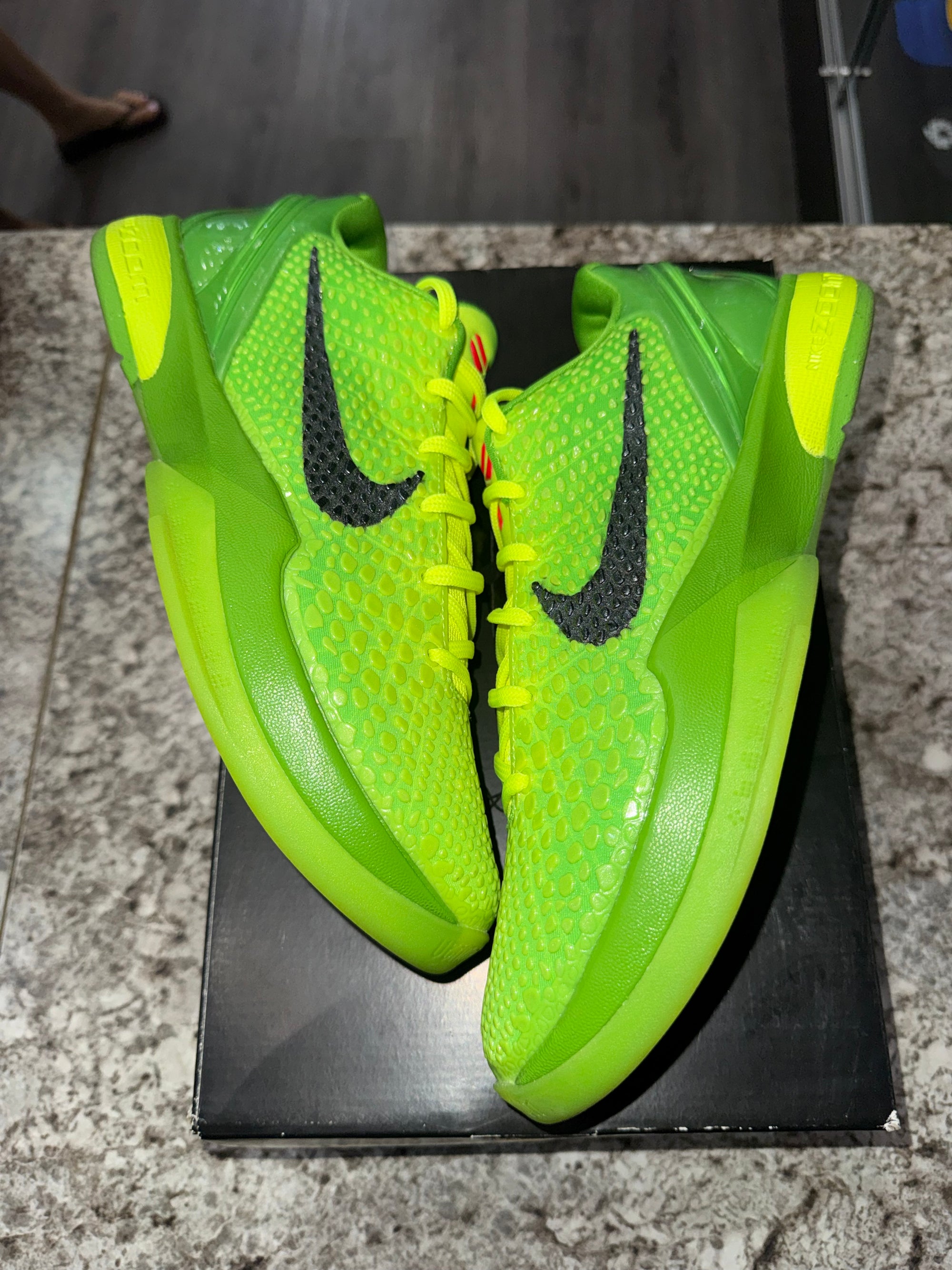 Nike Kobe 6 Protro Grinch (2020)