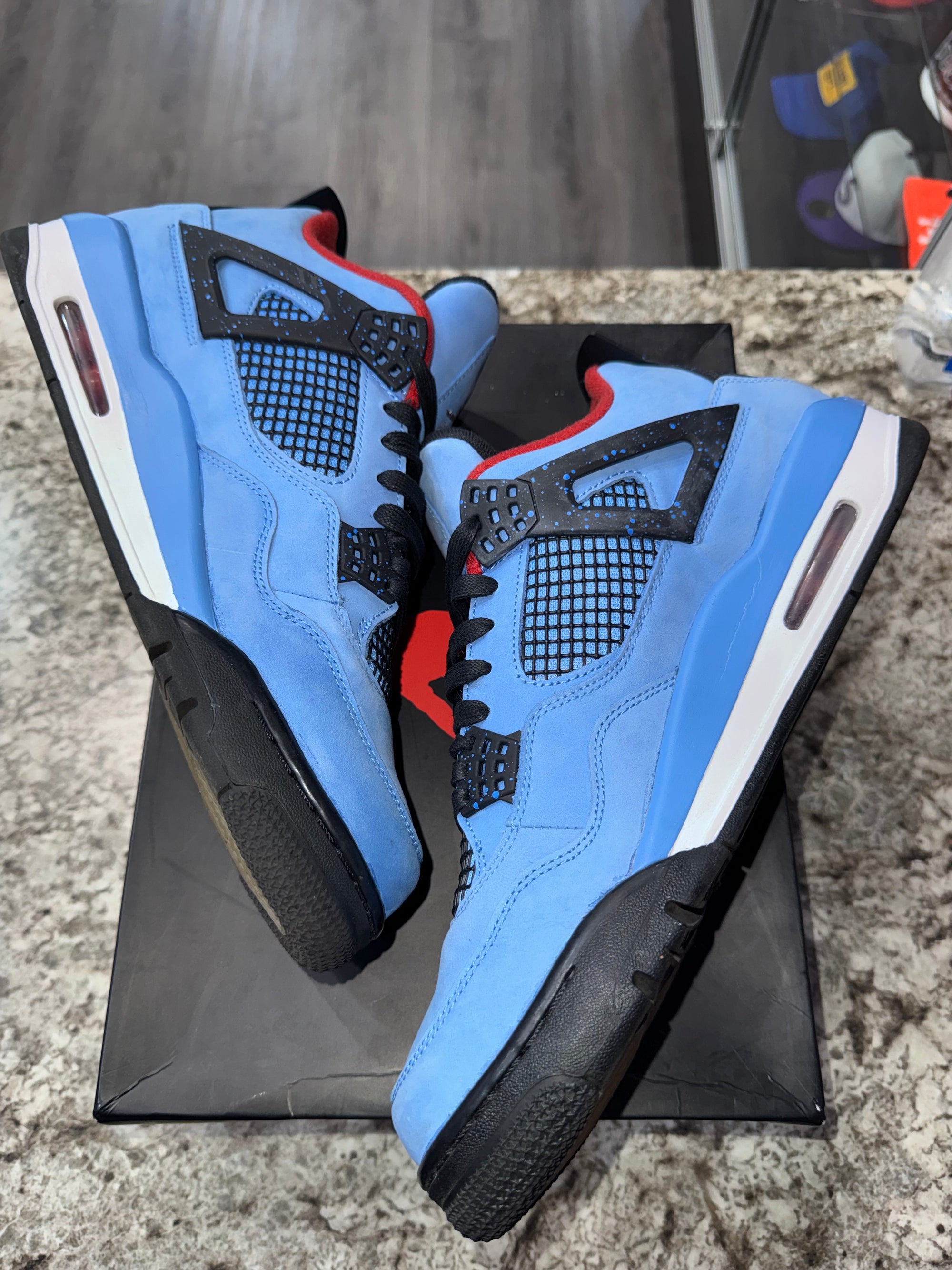 Jordan 4 Retro Travis Scott Cactus Jack