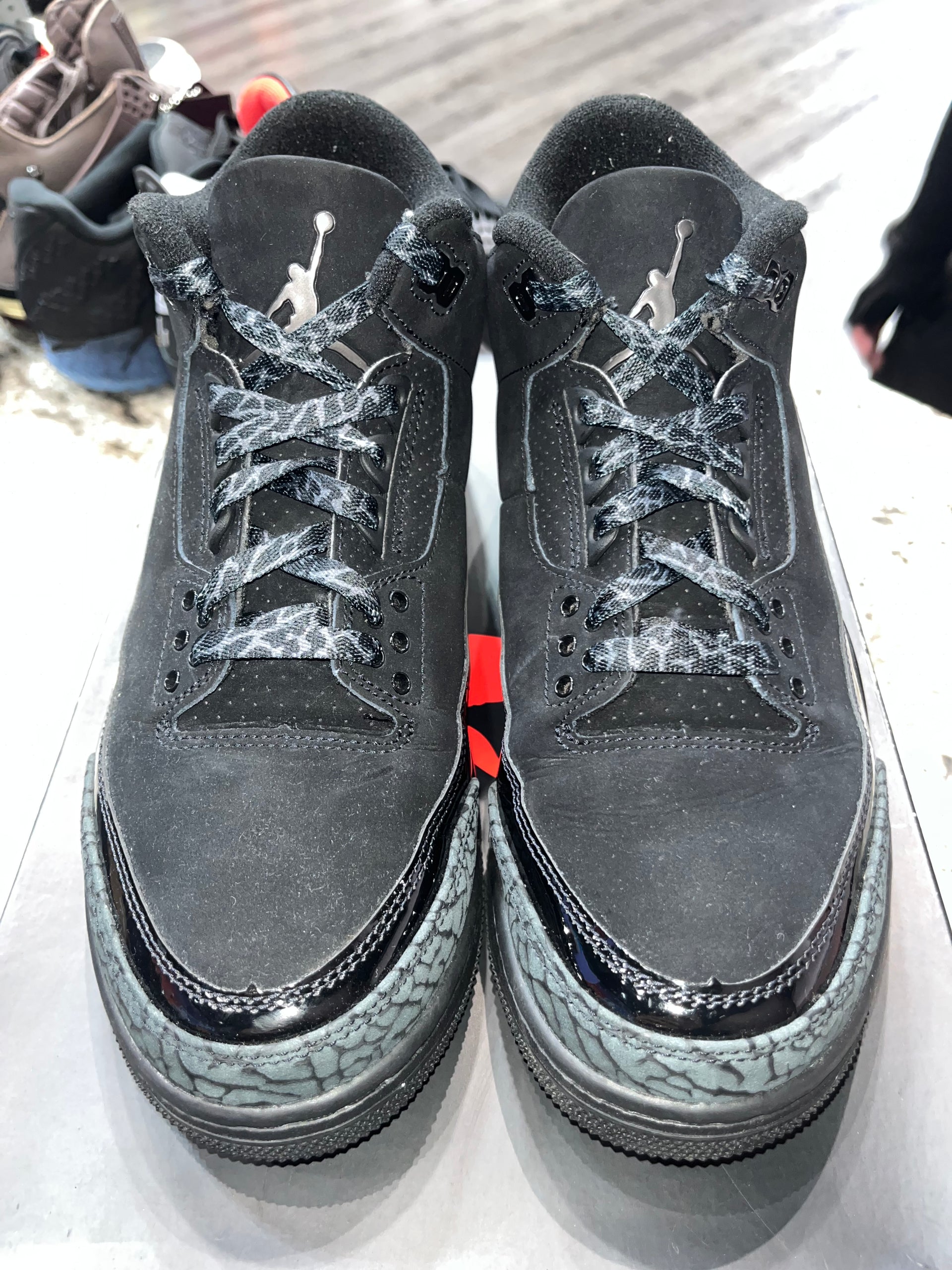 Jordan 3 Retro Black Cat (2025)