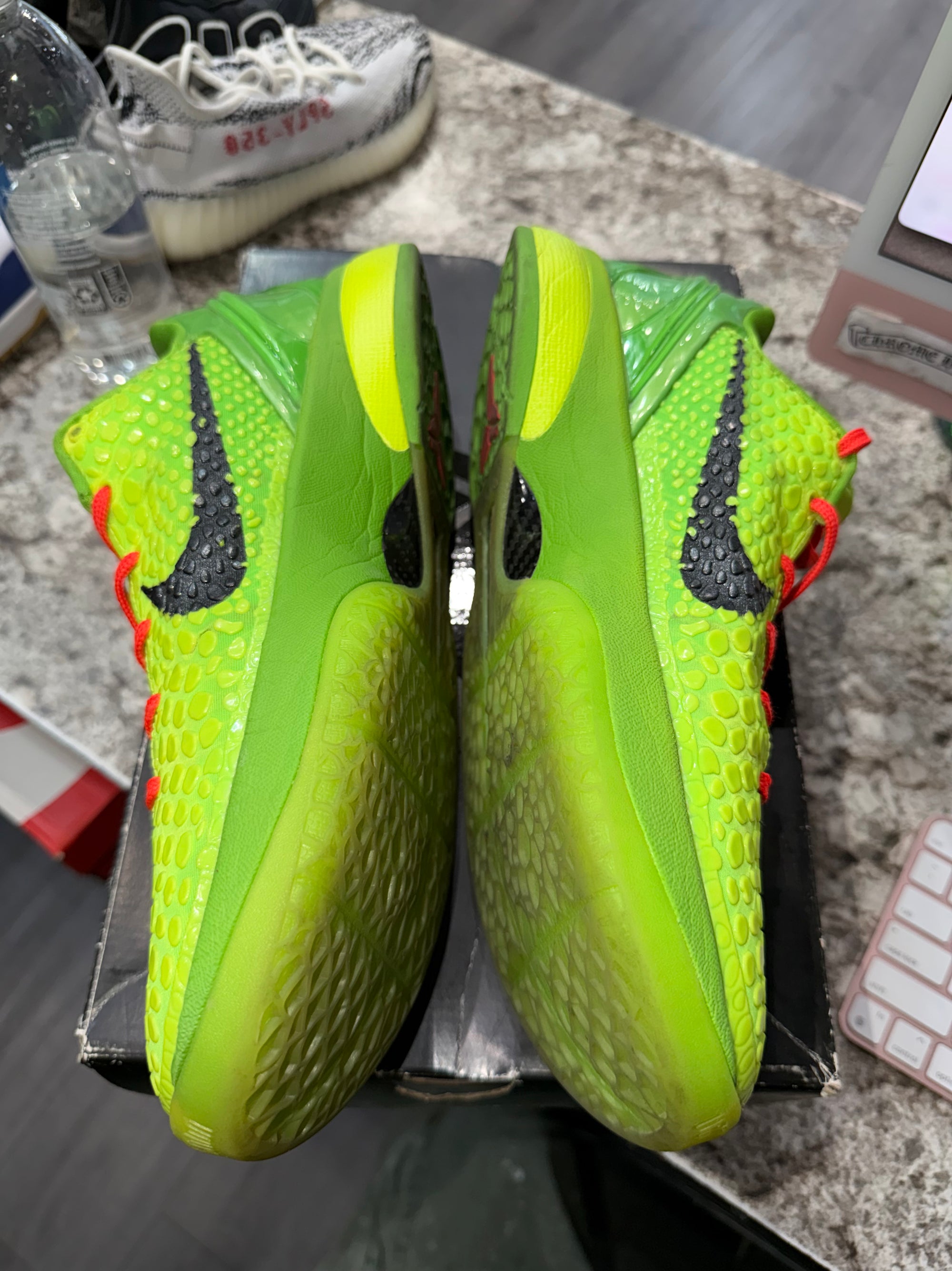 Nike Kobe 6 Protro Grinch (2020)