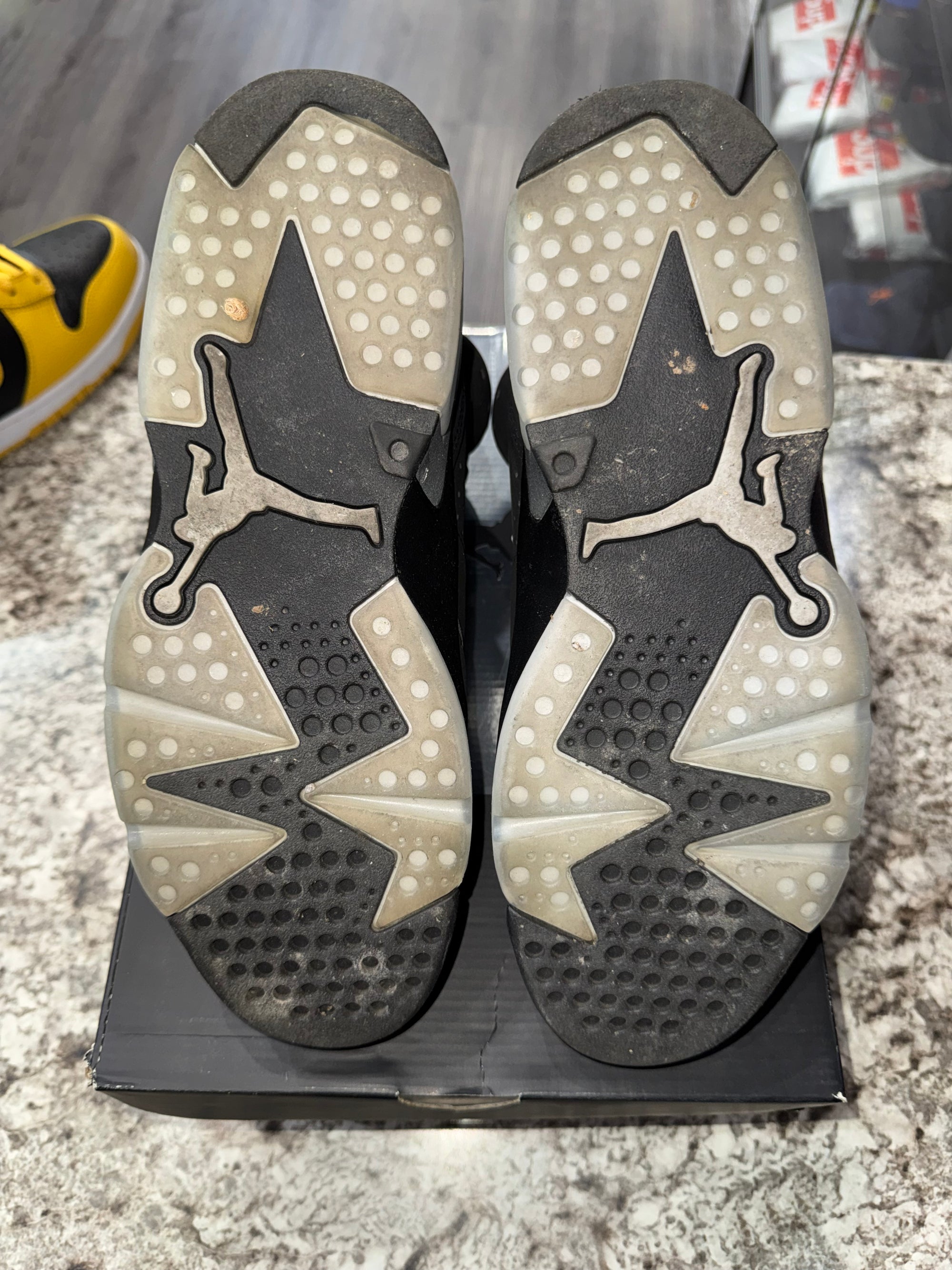 Jordan 6 Retro Chrome