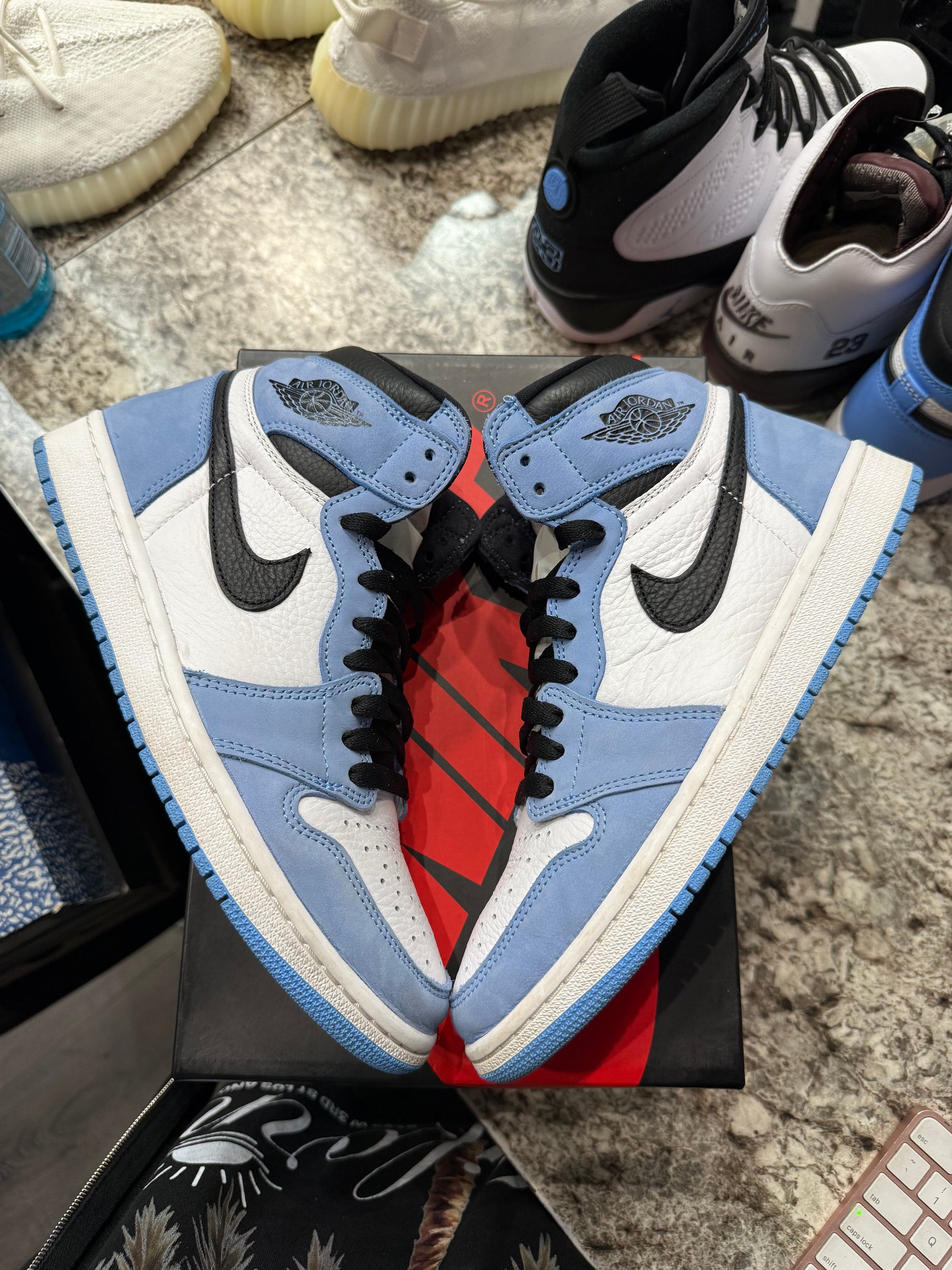 Jordan 1 Retro High OG University Blue