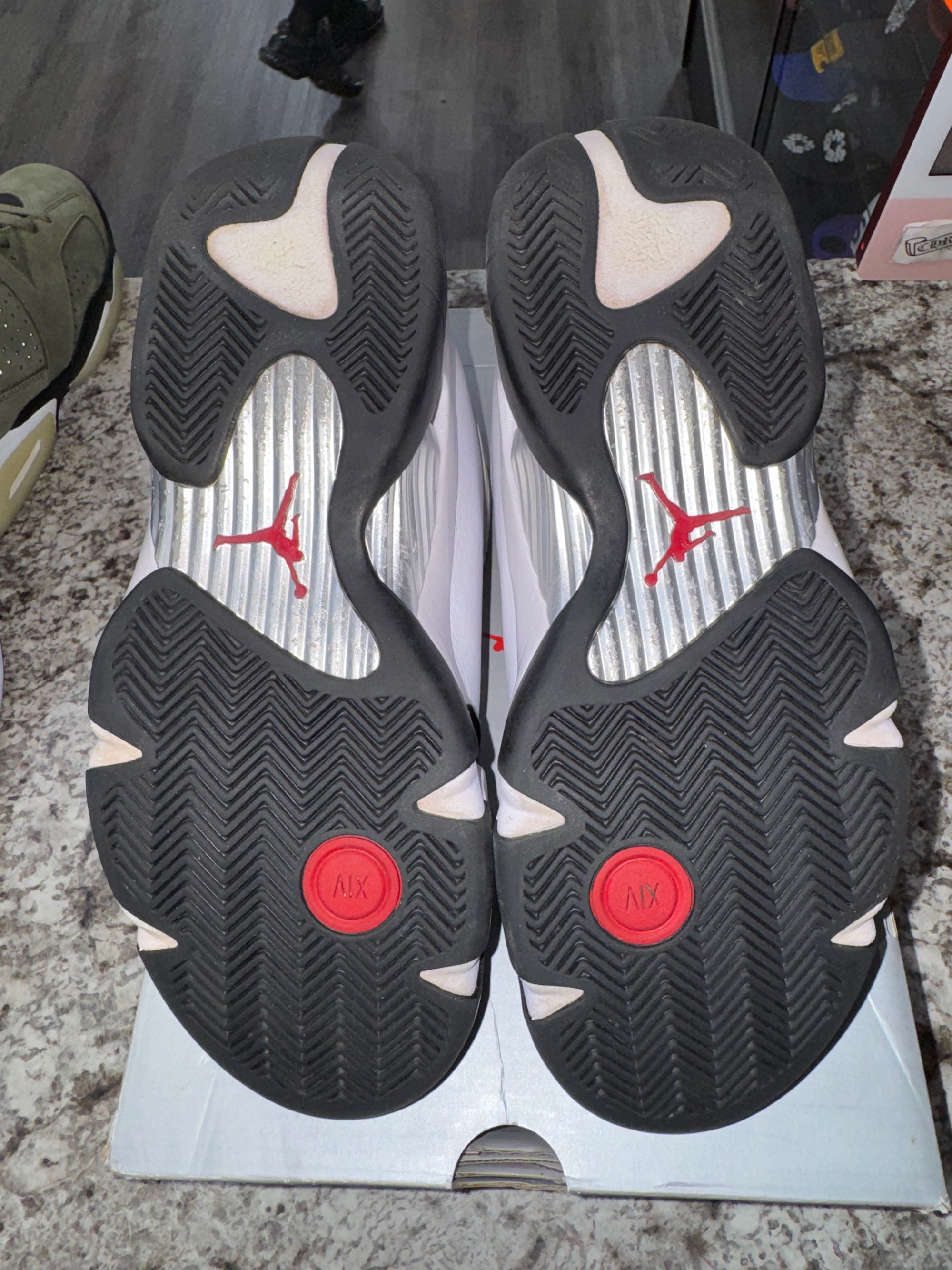Jordan 14 Retro Black Toe (2024)