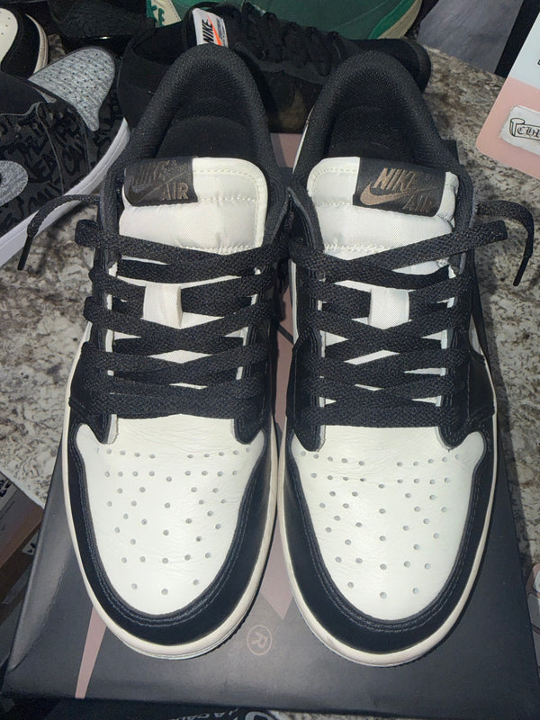 Jordan 1 Retro Low OG Mocha