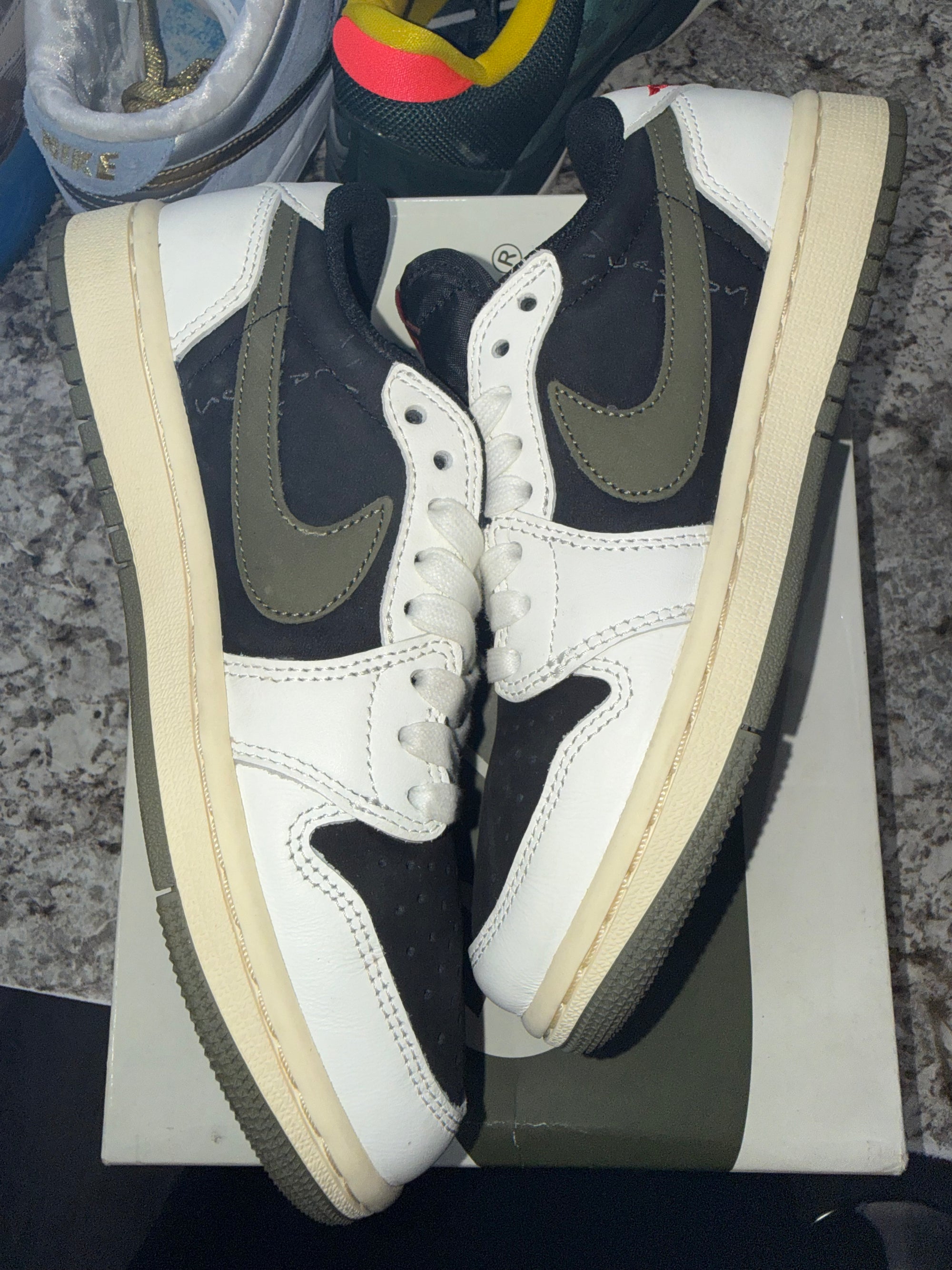 Jordan 1 Retro Low OG SP Travis Scott Olive (Women's)