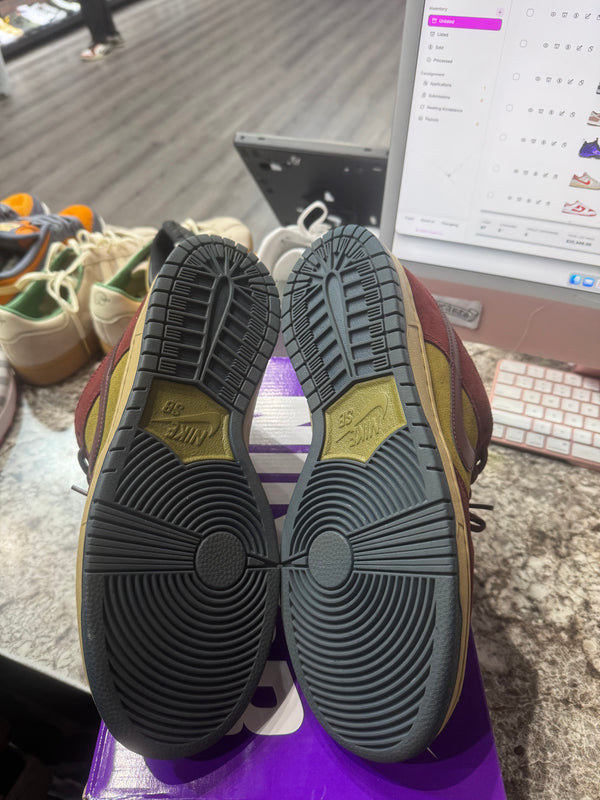 Nike SB Dunk Low Dark Team Red Olive Flak (Replacement Box)