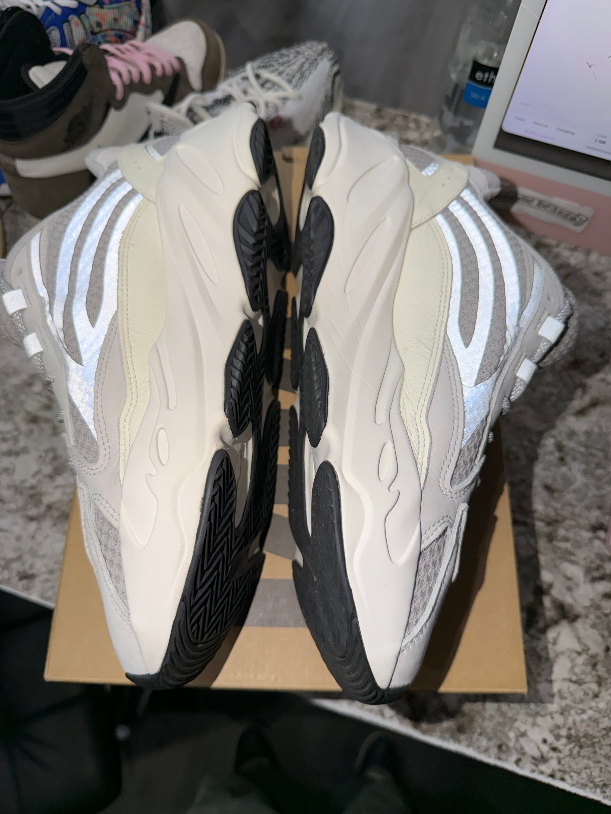 adidas Yeezy Boost 700 V2 Static