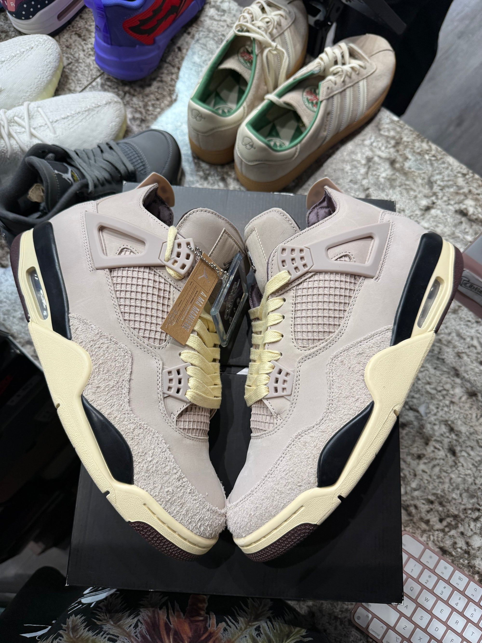 Jordan 4 Retro OG SP A Ma Maniére While You Were Sleeping (Women's)