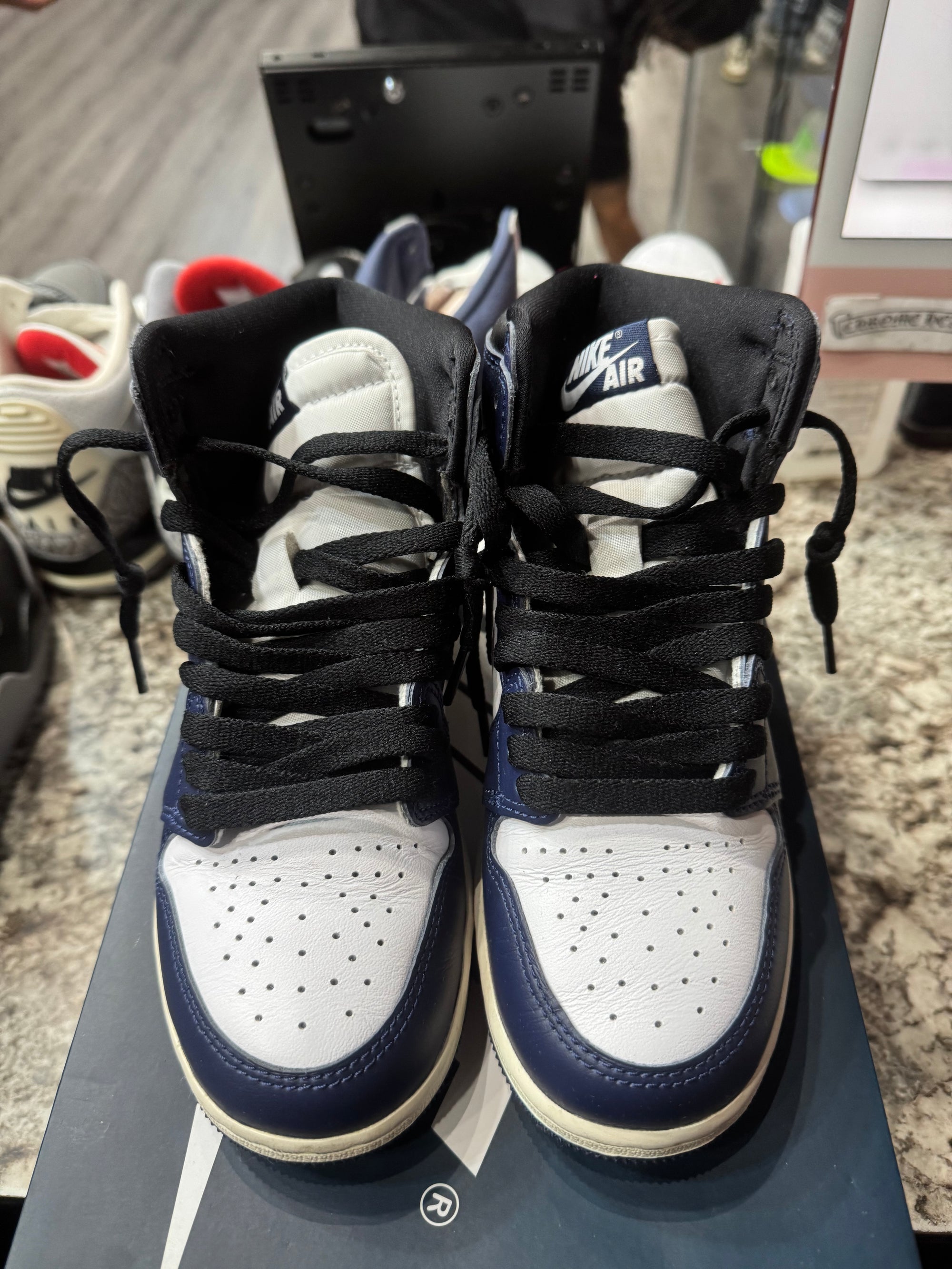 Jordan 1 Retro High OG Midnight Navy (GS)