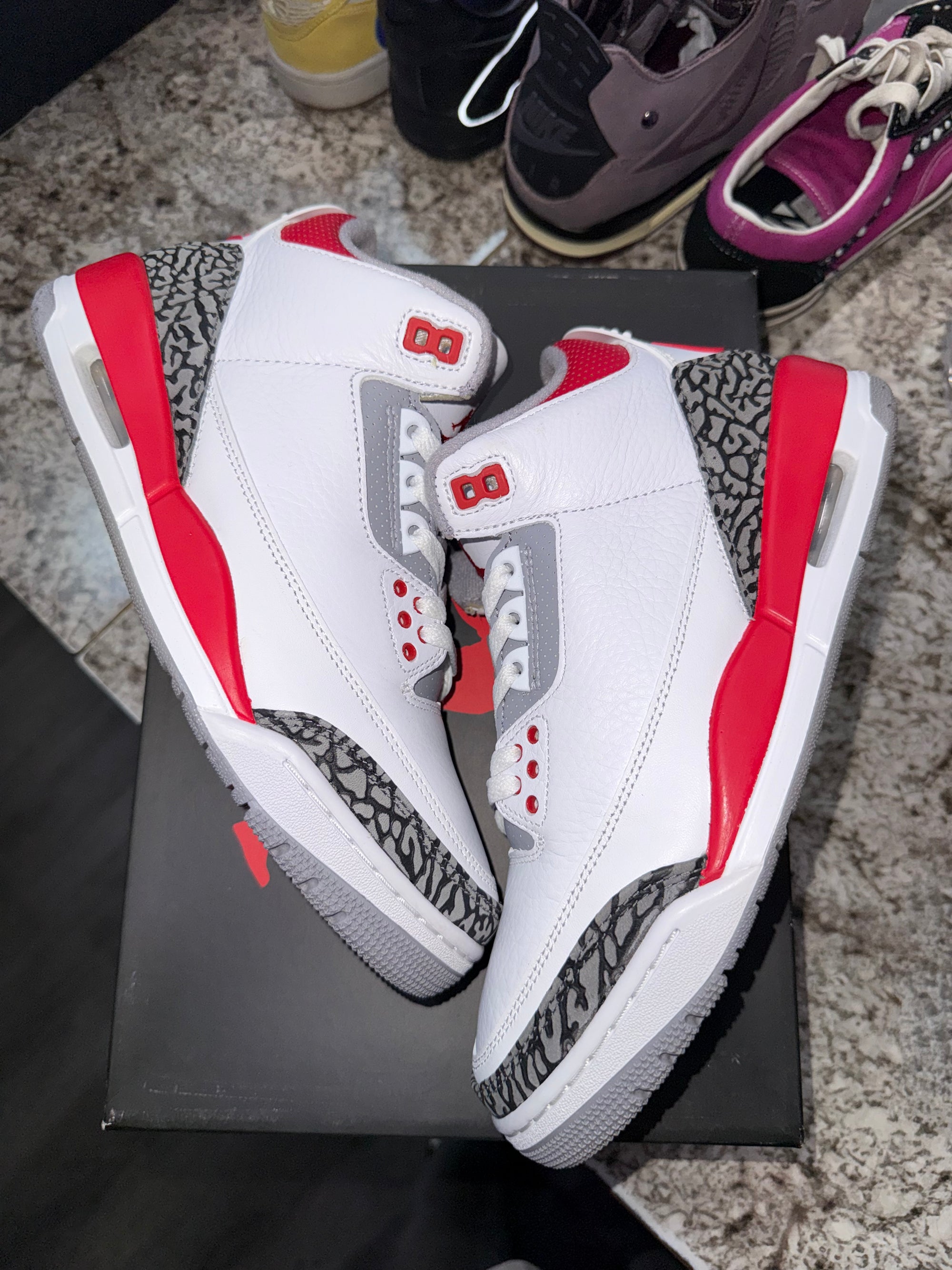 Jordan 3 Retro Fire Red (2022)