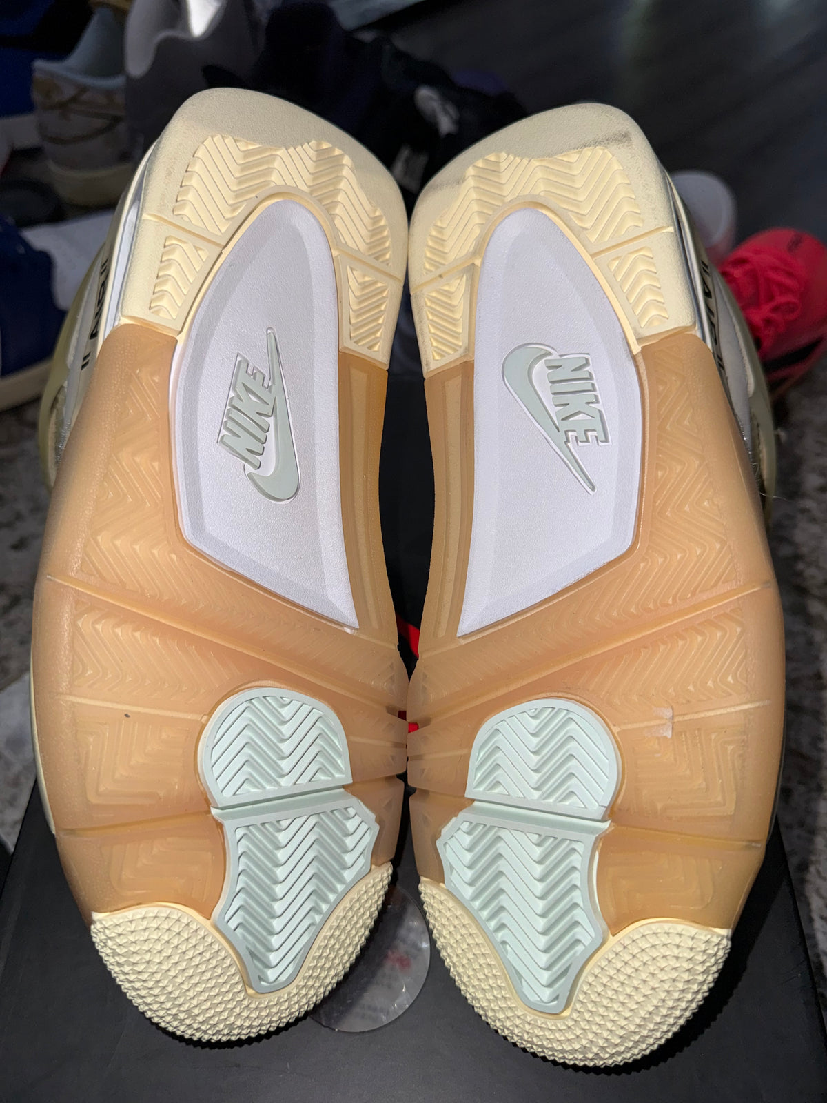 Jordan 4 Retro Off-White Sail (Women's)