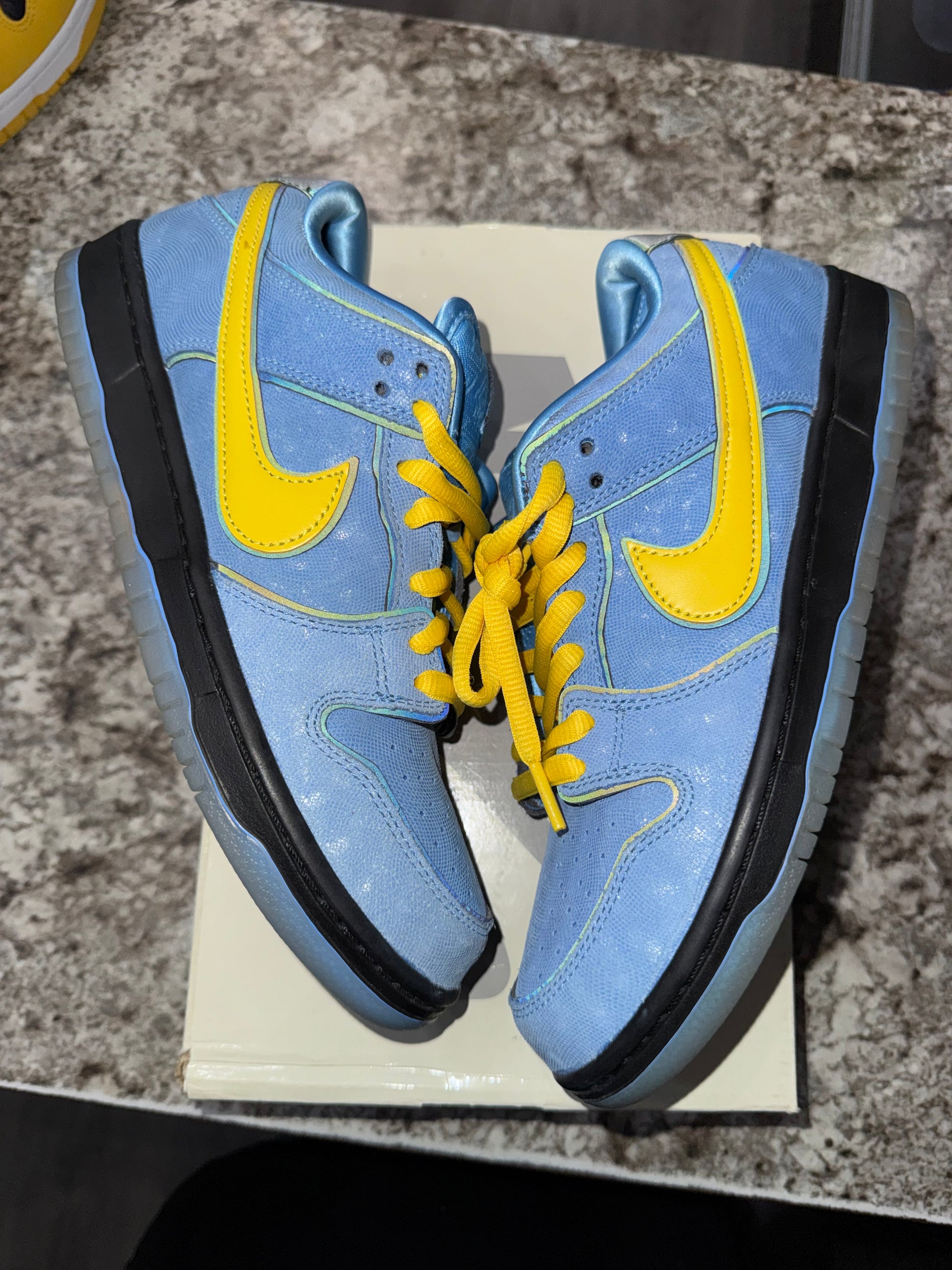 Nike SB Dunk Low The Powerpuff Girls Bubbles
