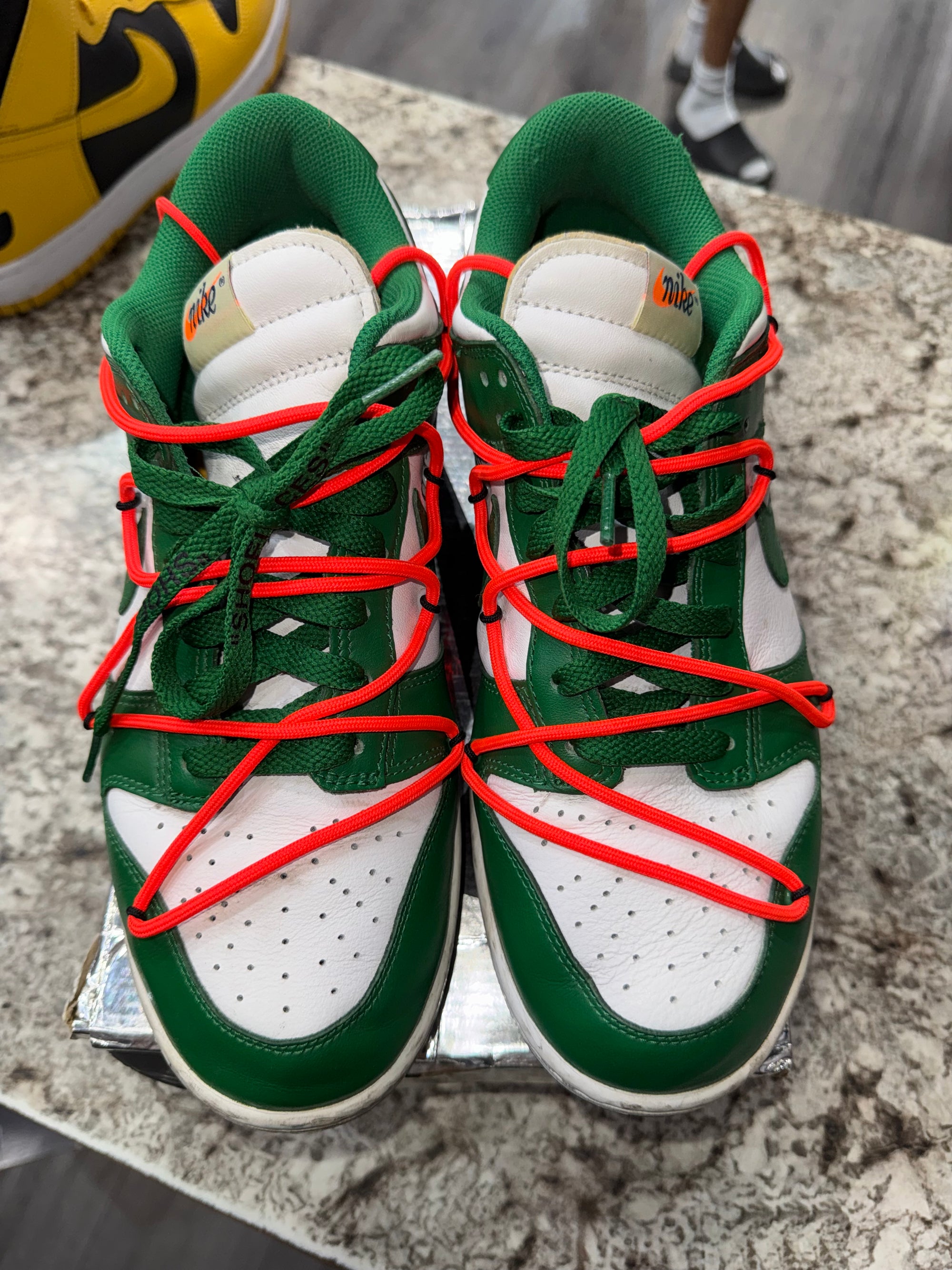 Nike Dunk Low Off-White Pine Green