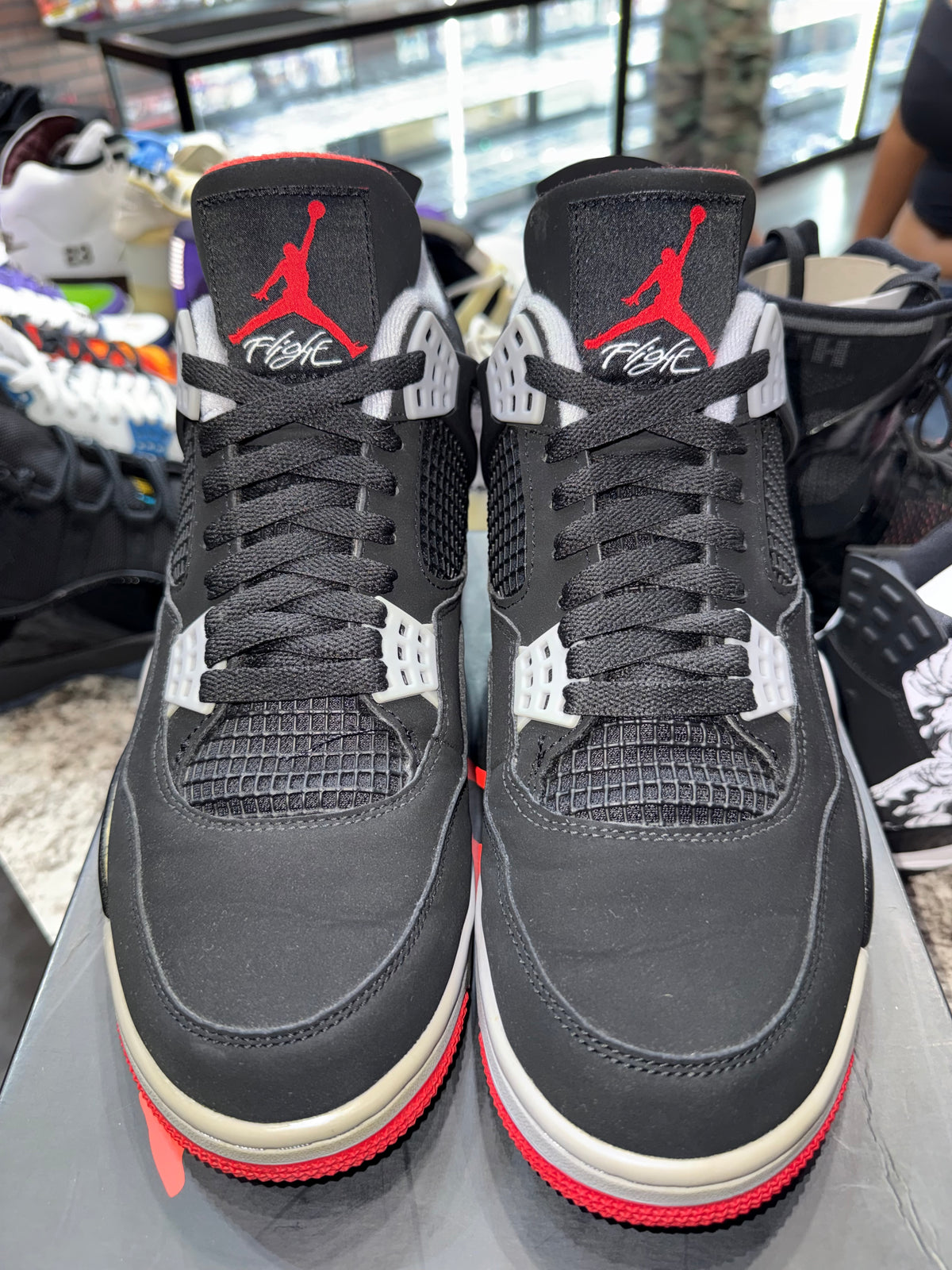 Jordan 4 Retro Bred (2019)