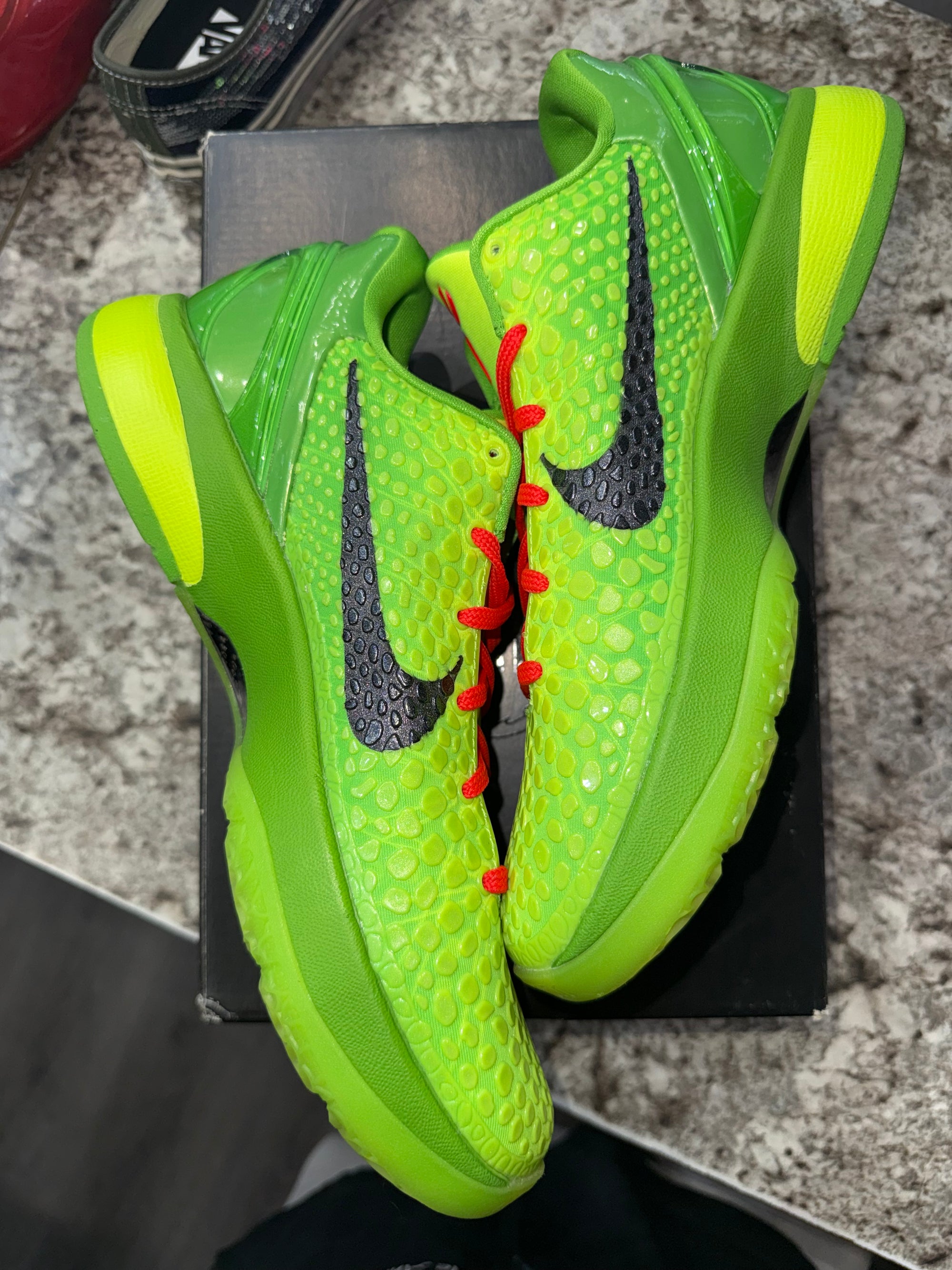 Nike Kobe 6 Protro Grinch (2020)