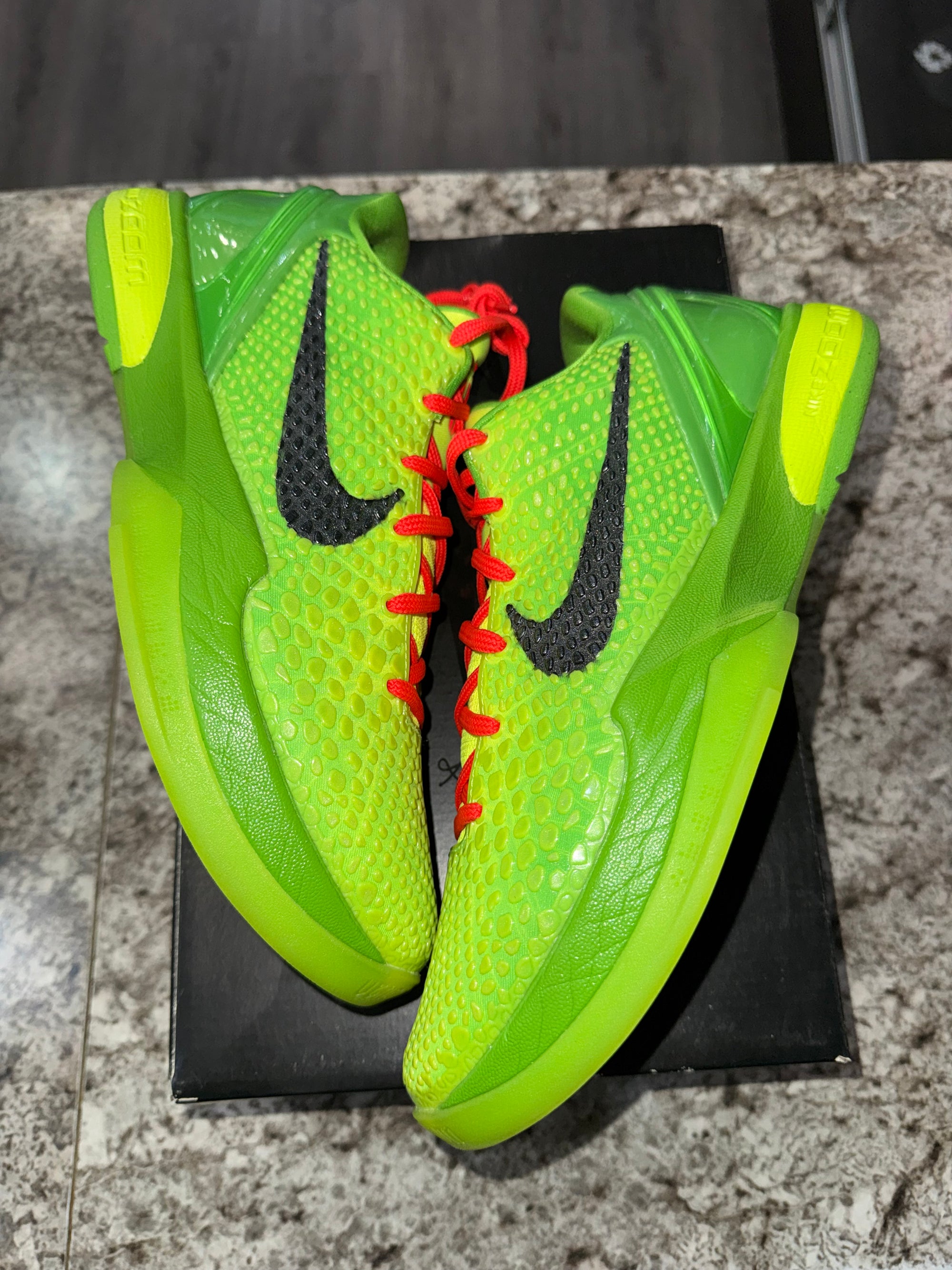 Nike Kobe 6 Protro Grinch (2020)