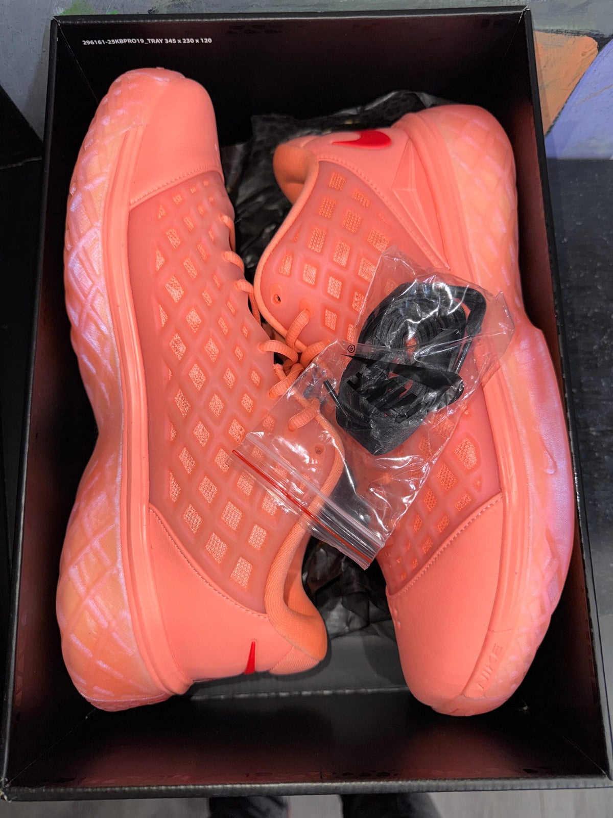 Nike Kobe 3 Low Protro Atomic Pink