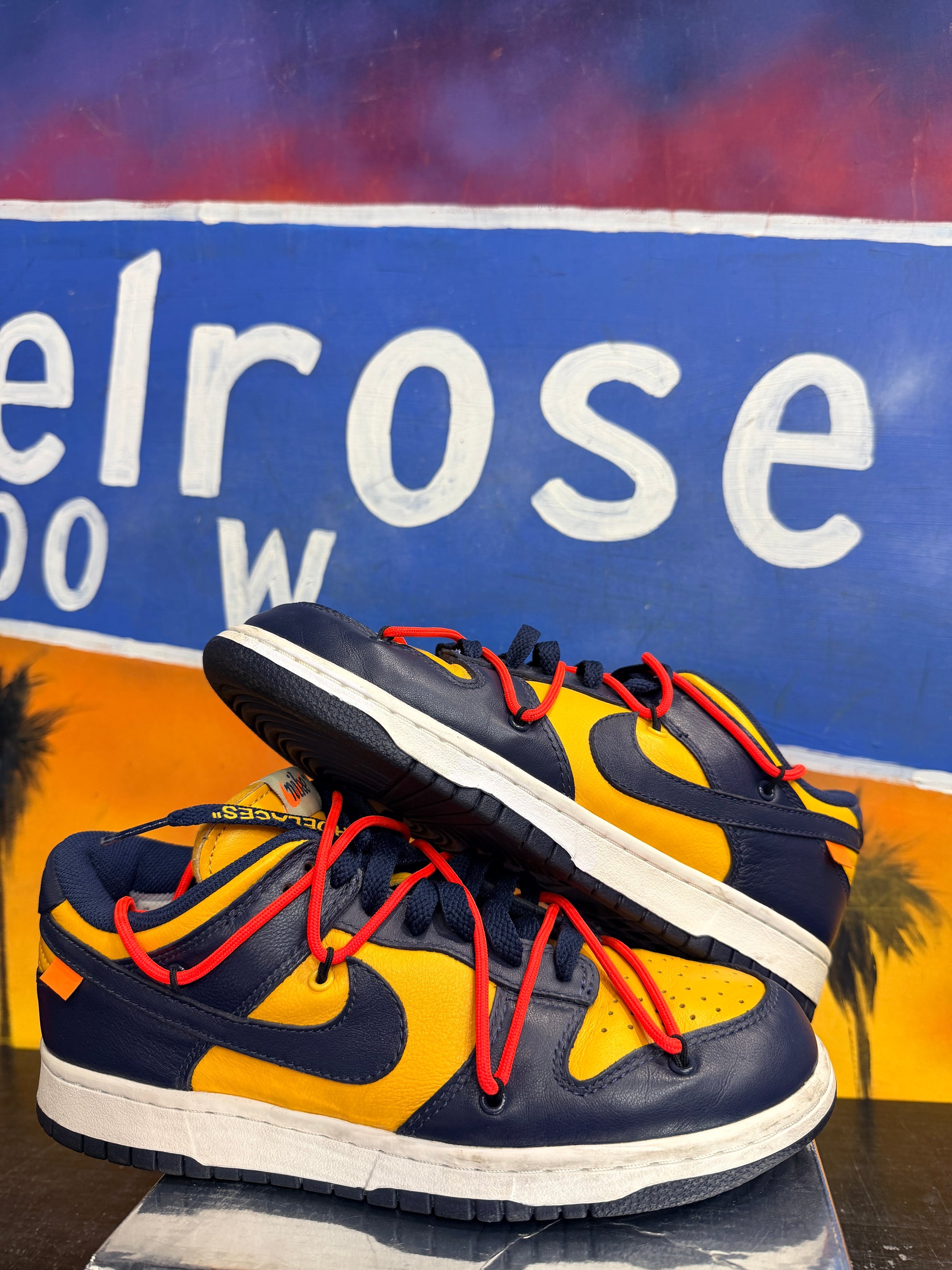 Nike Dunk Low Off-White University Gold