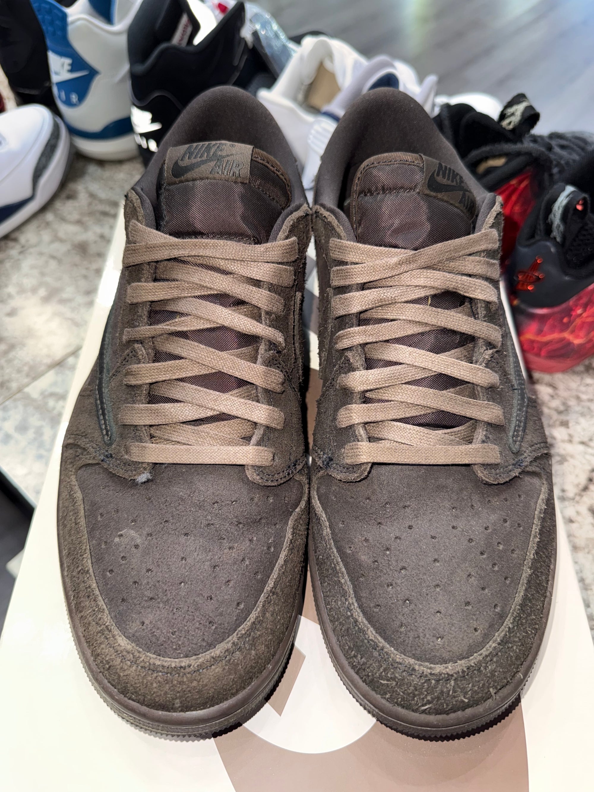 Jordan 1 Retro Low OG SP Travis Scott Velvet Brown