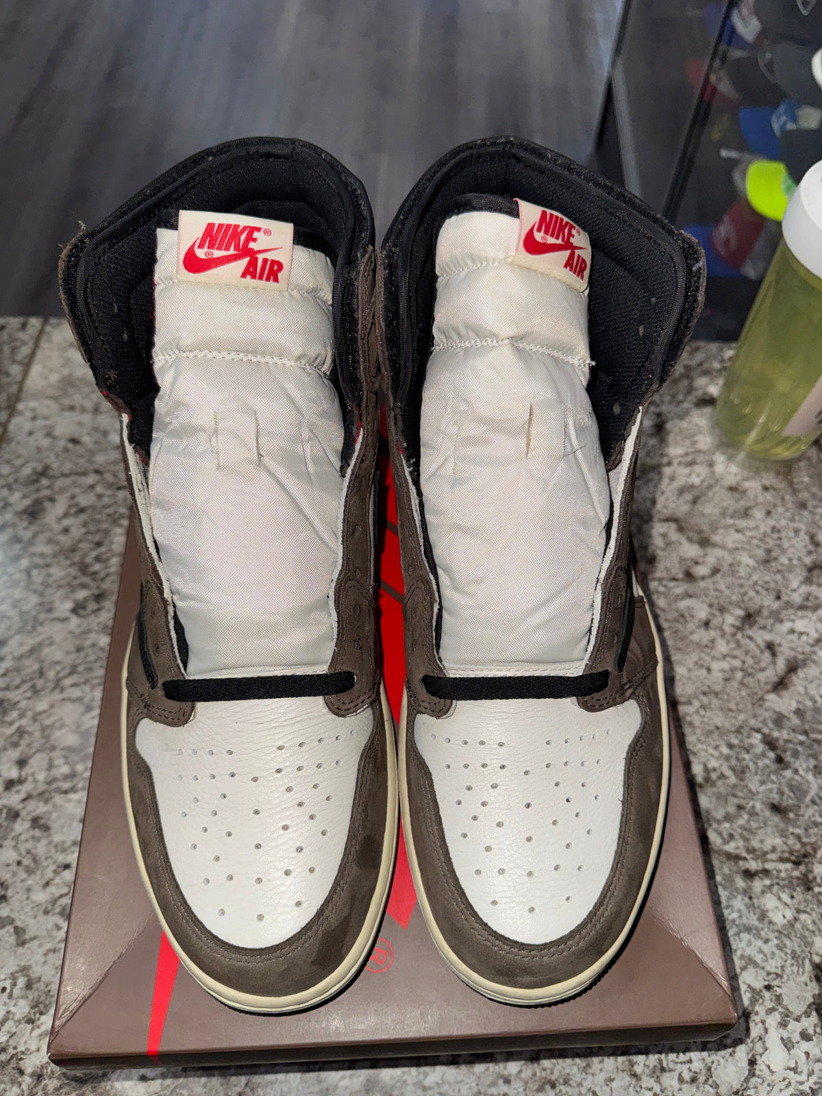 Jordan 1 Retro High OG SP Travis Scott Mocha