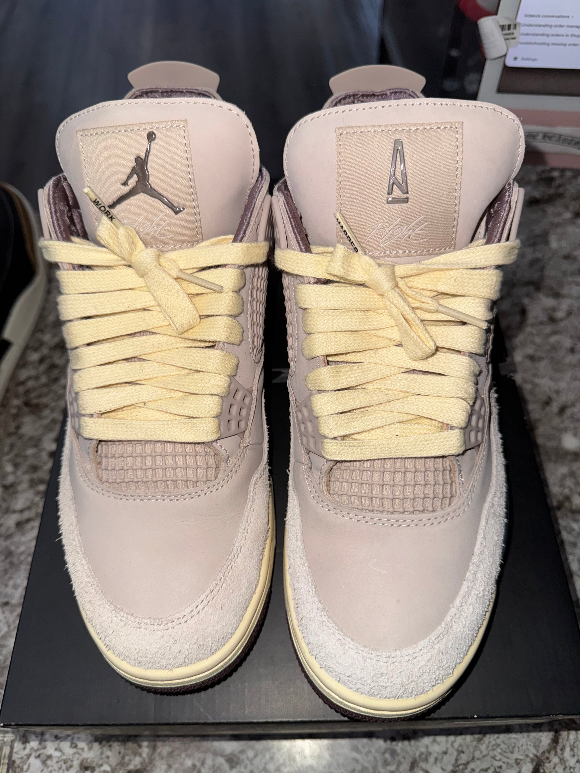 Jordan 4 Retro OG SP A Ma Maniére While You Were Sleeping (Women's)