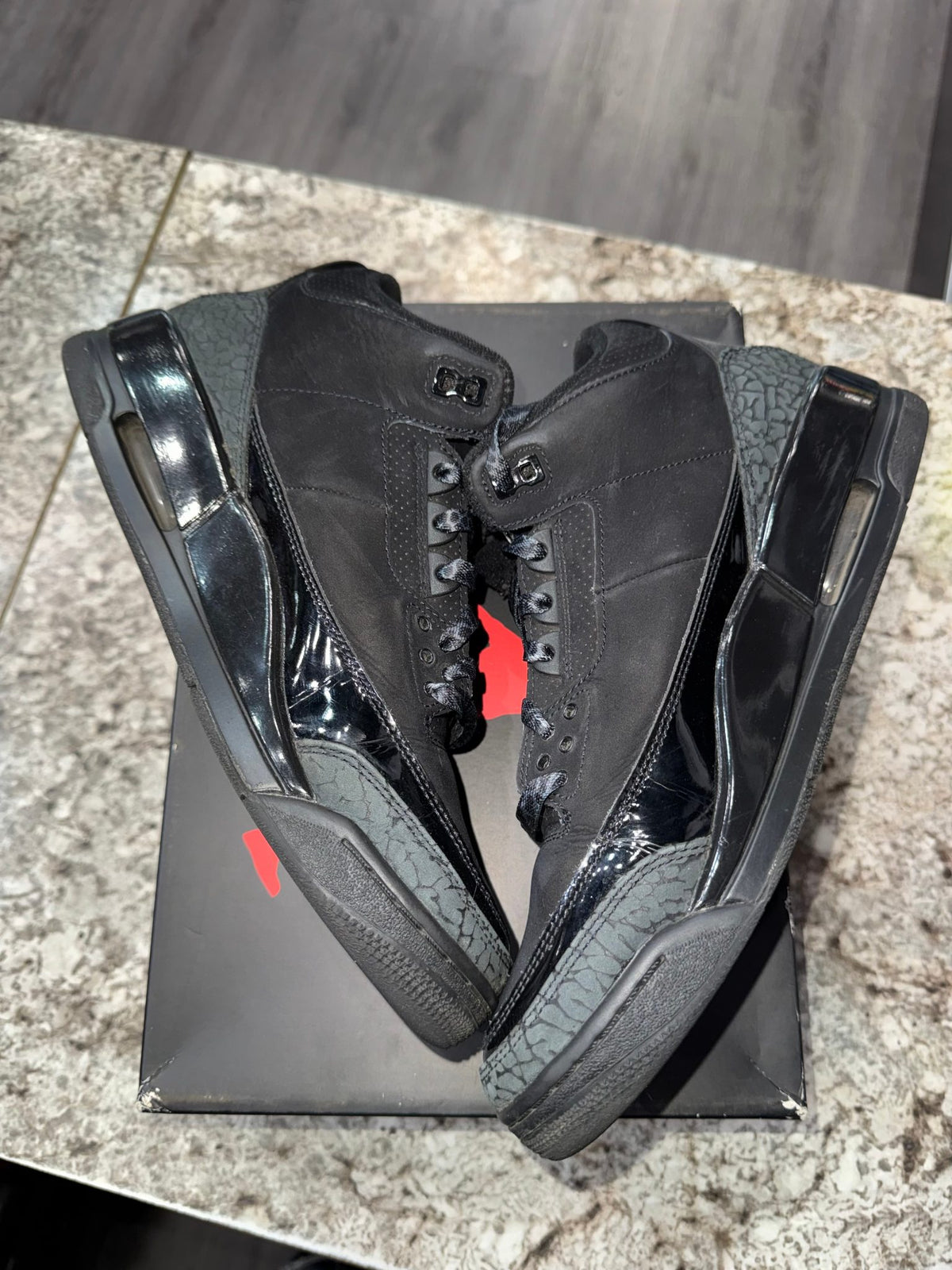 Jordan 3 Retro Black Cat (2025)
