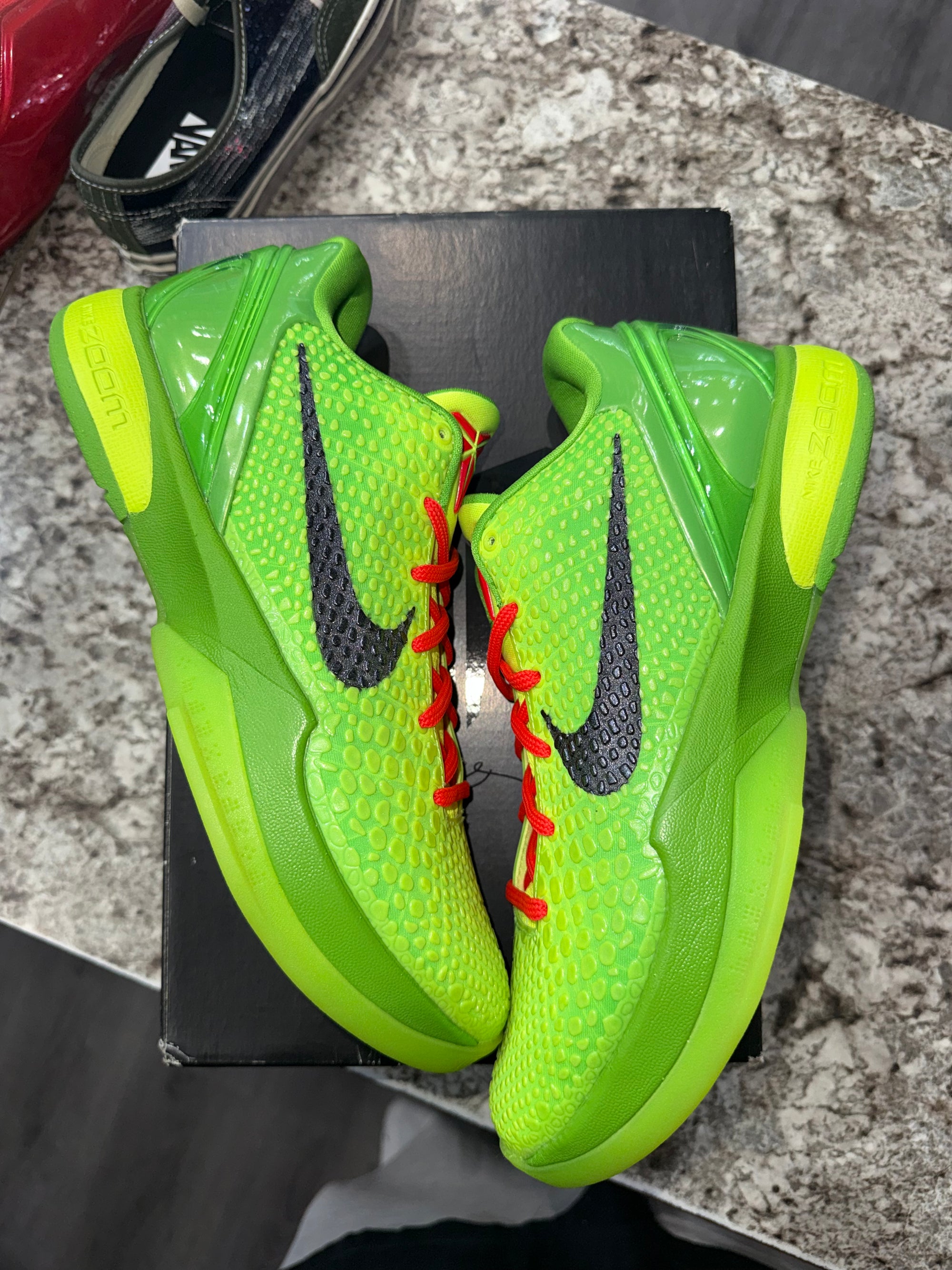 Nike Kobe 6 Protro Grinch (2020)