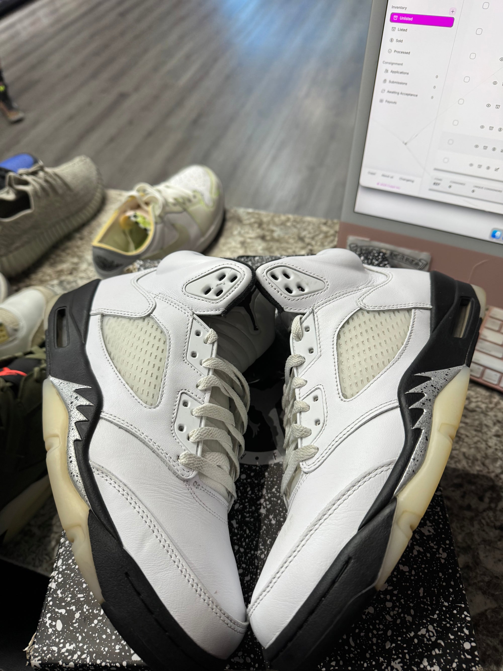Jordan 5 Retro Reverse Metallic