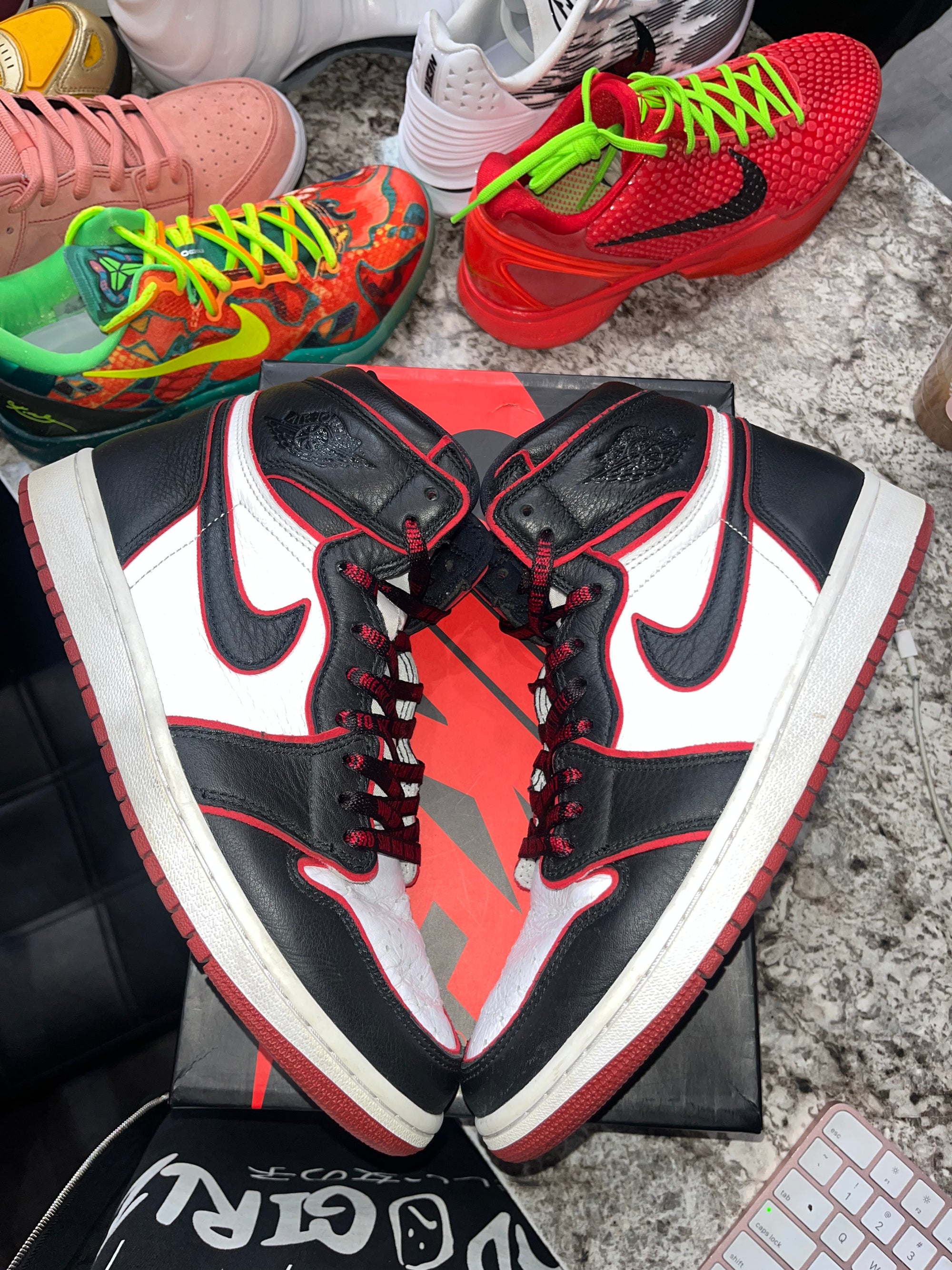 Jordan 1 Retro High Bloodline