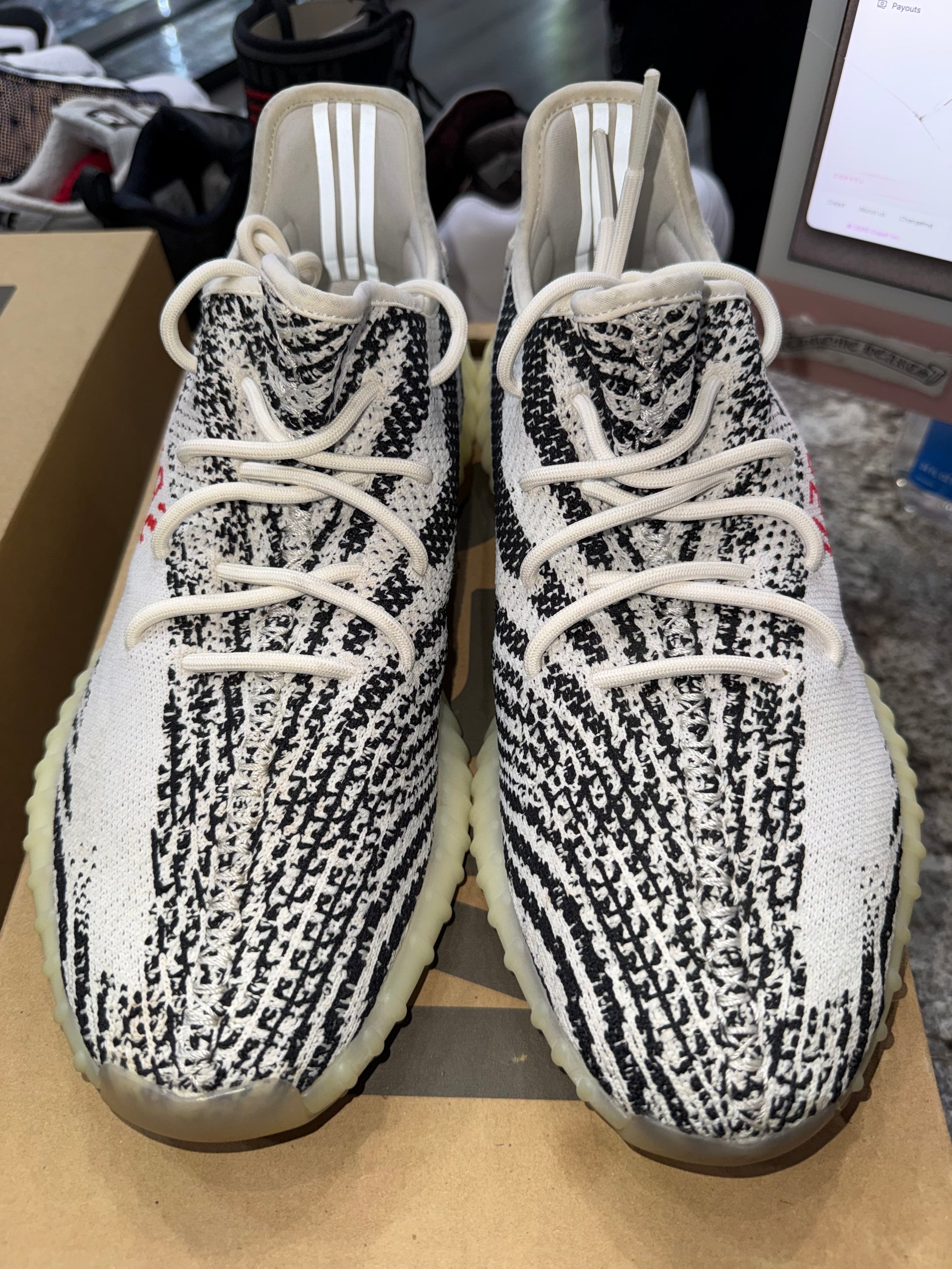 adidas Yeezy Boost 350 V2 Zebra