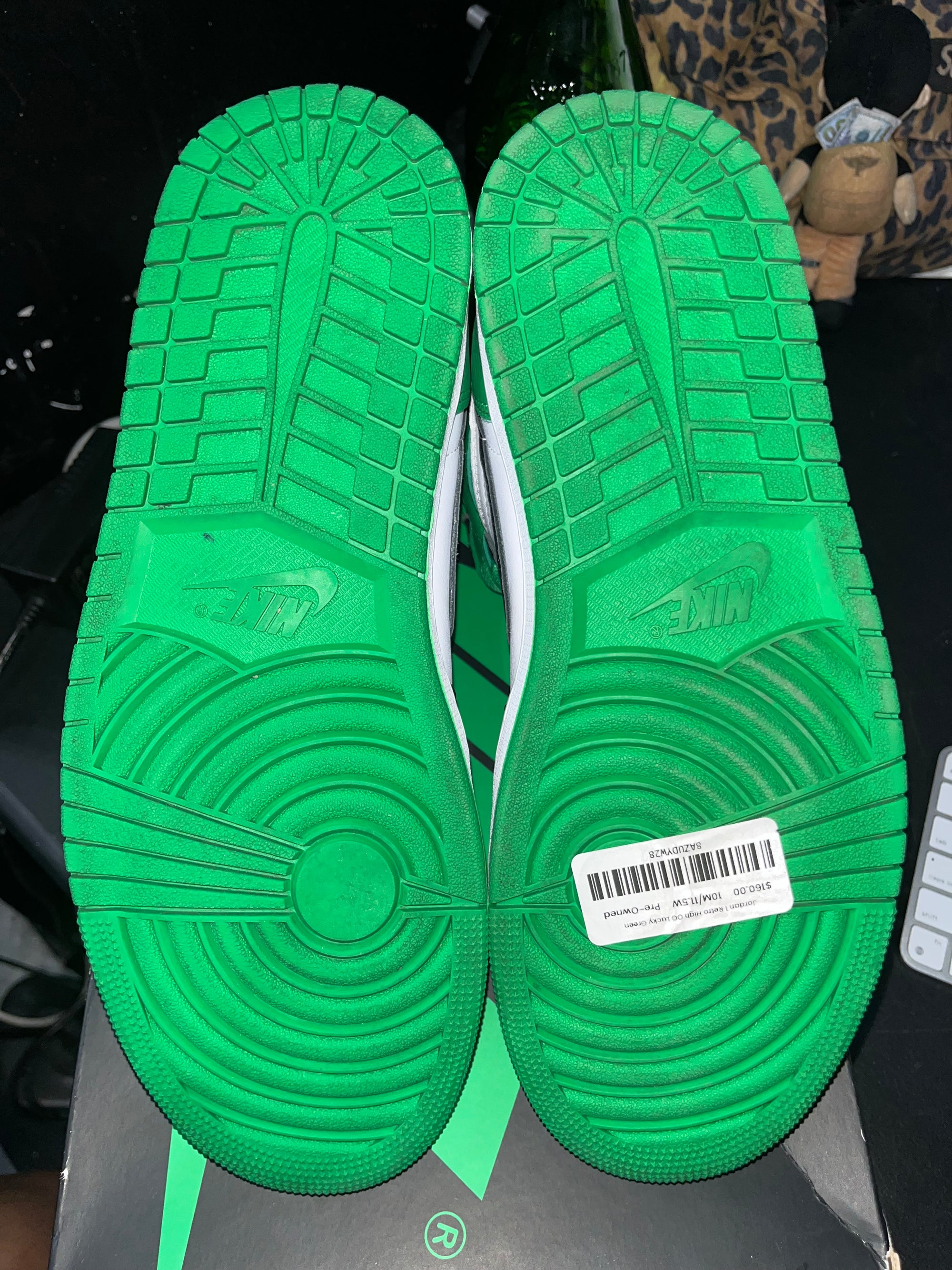Jordan 1 Retro High OG Lucky Green