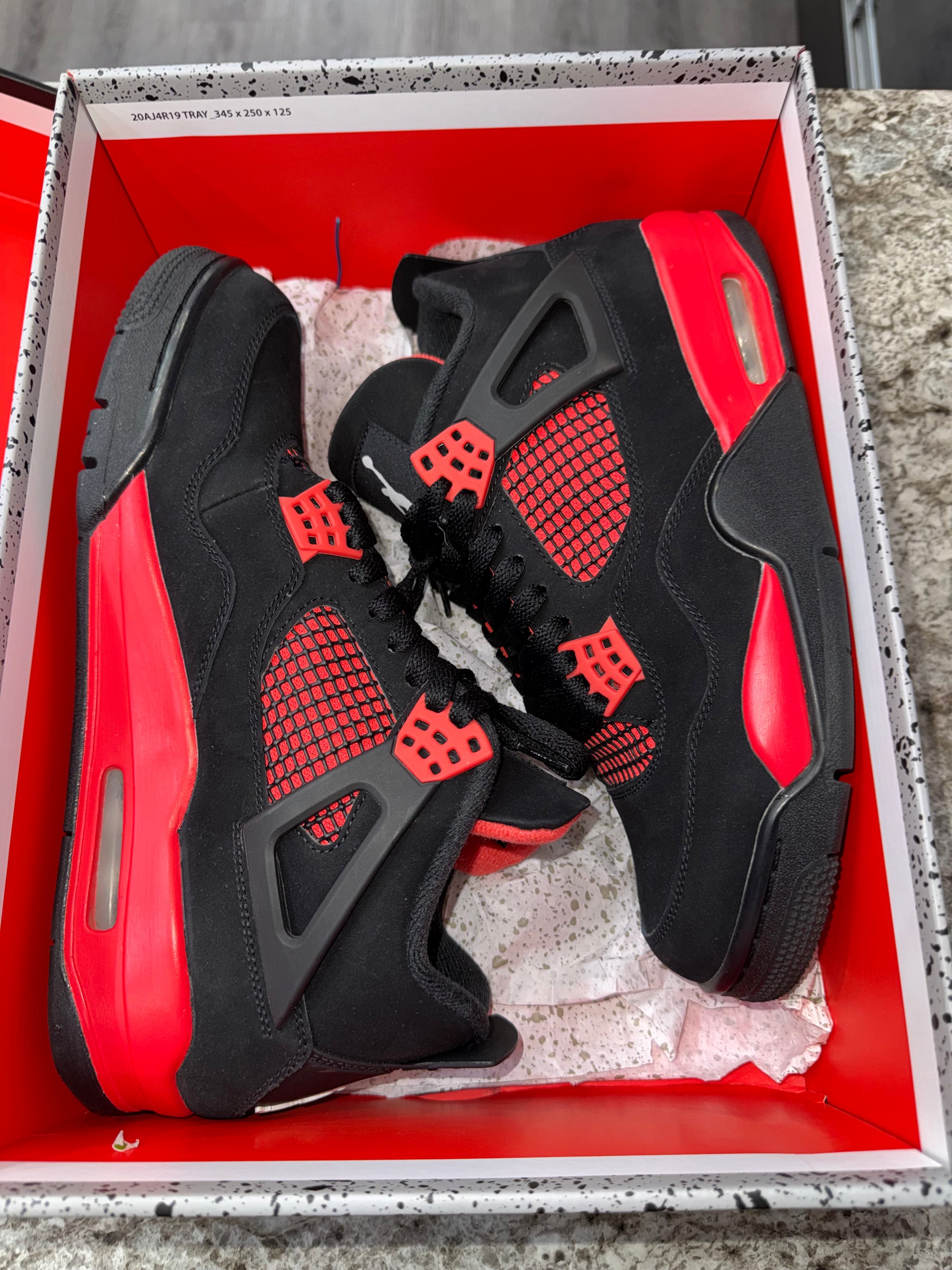 Jordan 4 Retro Red Thunder
