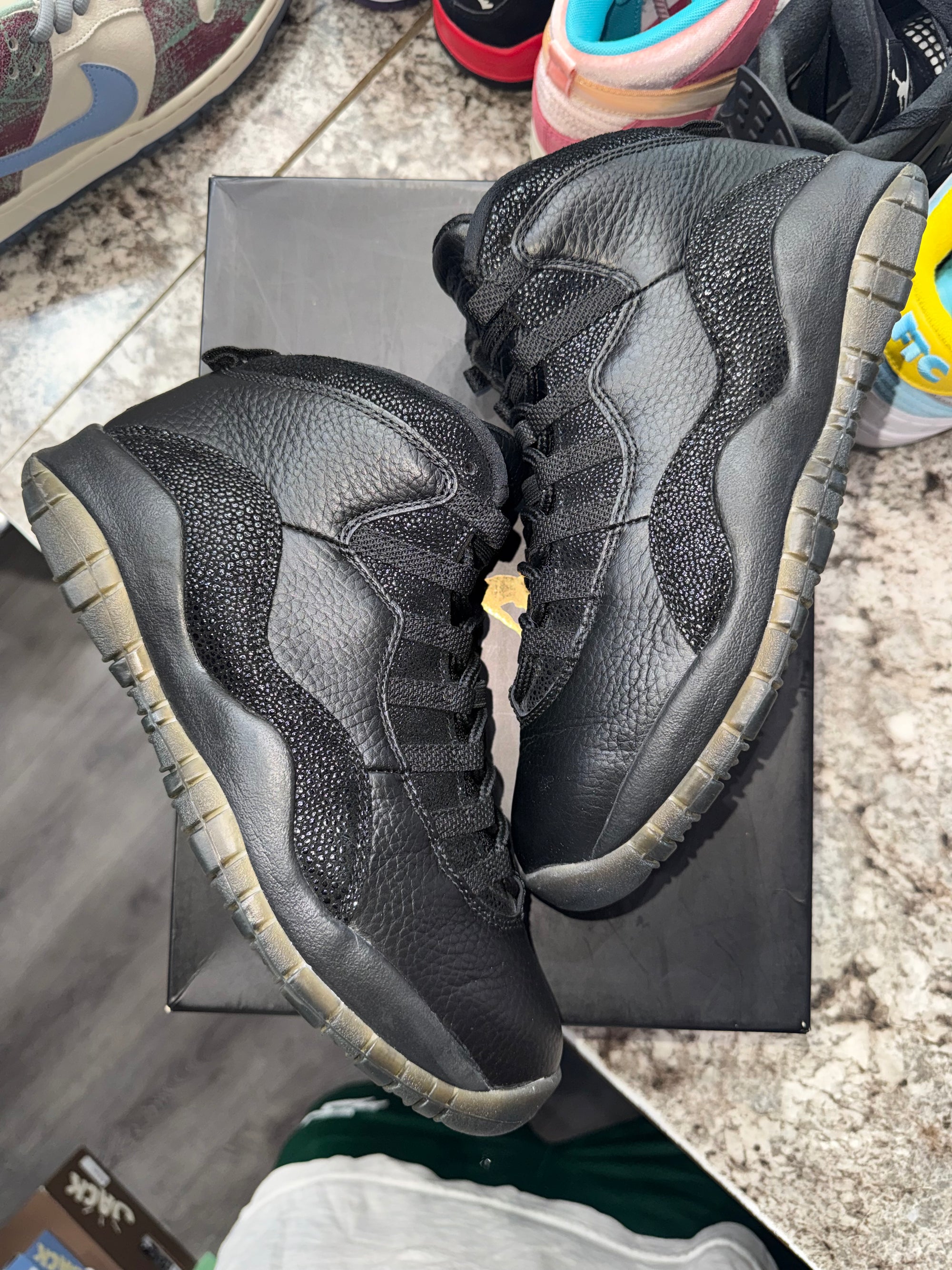 Jordan 10 Retro Drake OVO Black
