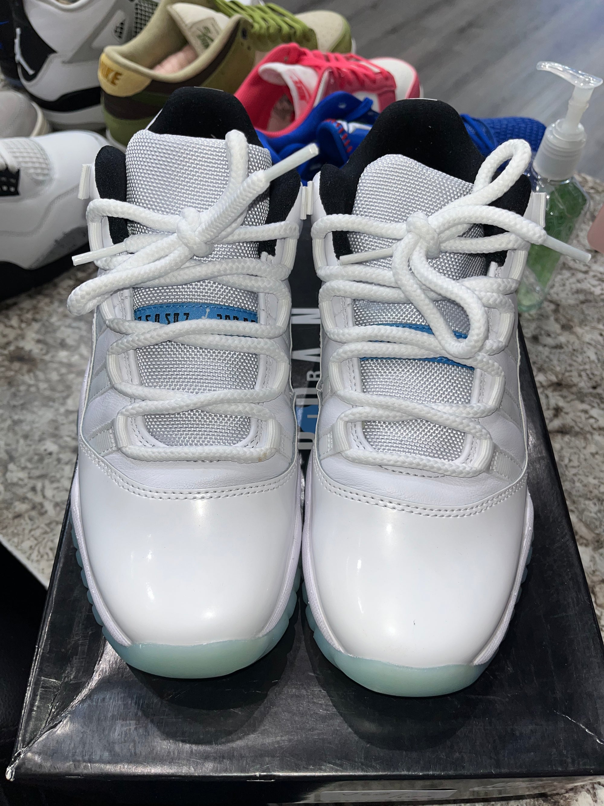 Jordan 11 Retro Low Legend Blue (GS)