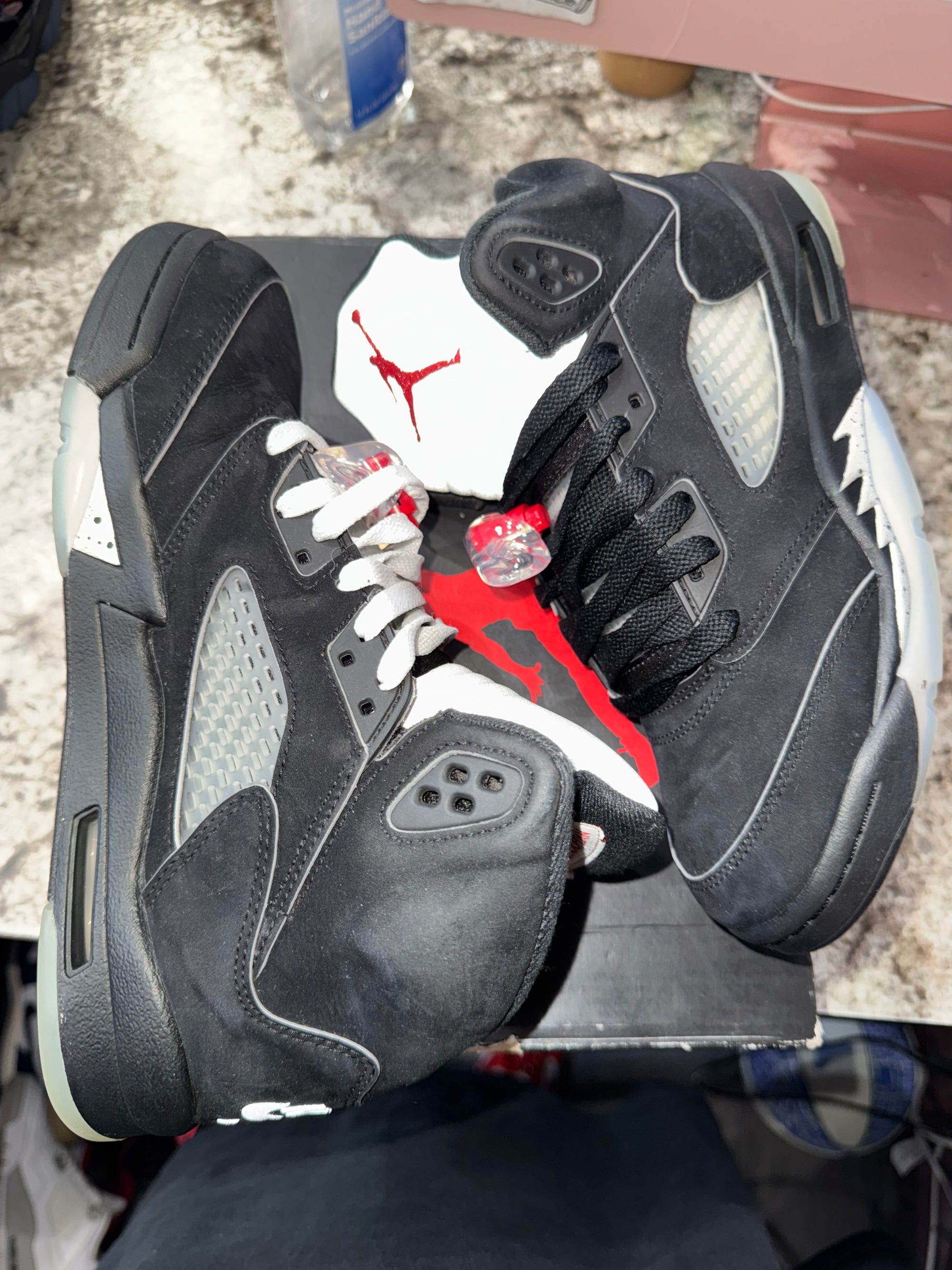 Jordan 5 Retro OG Black Metallic Reimagined (GS) (DAMAGED BOX)