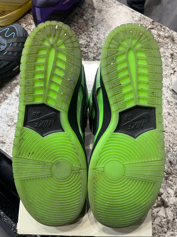 Nike SB Dunk Low The Powerpuff Girls Buttercup